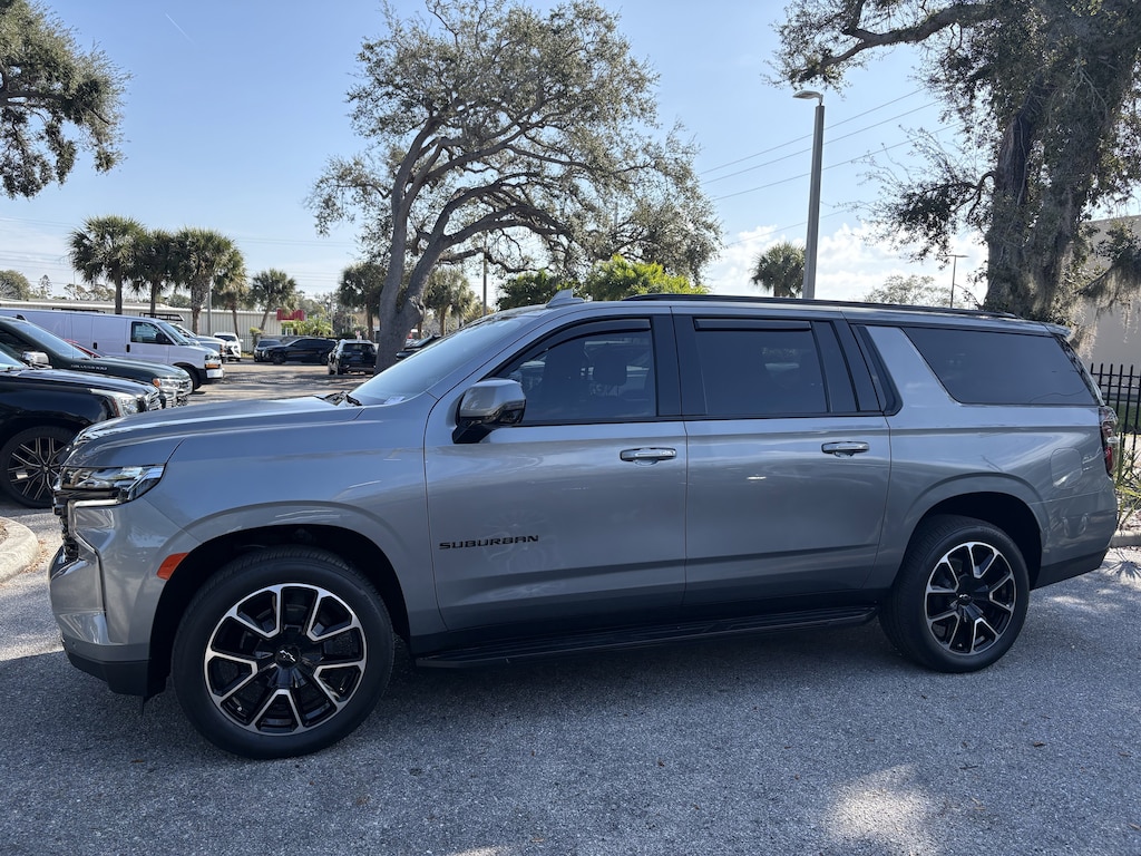 Used 2023 Chevrolet Suburban RST SUV