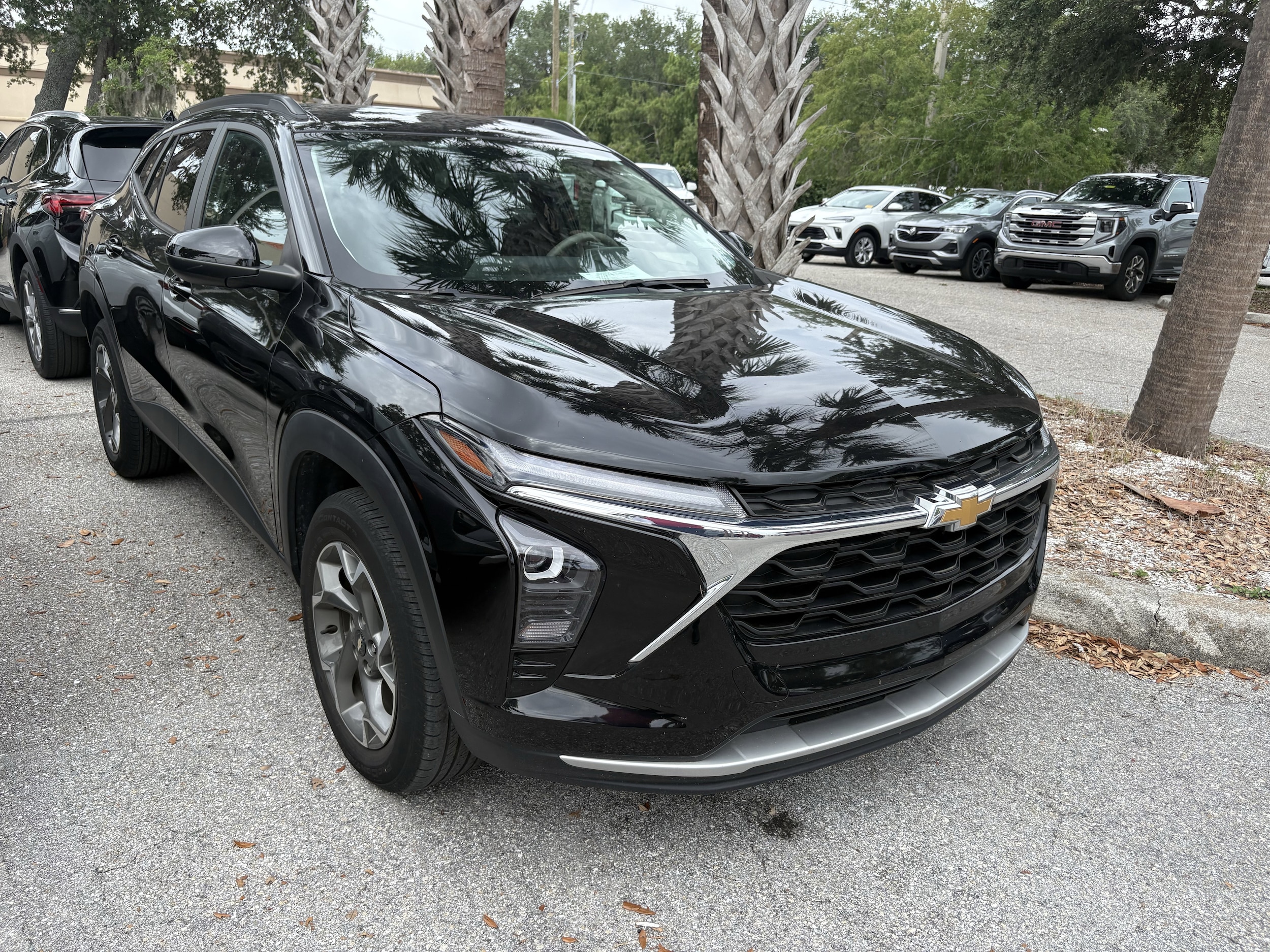 2024 Chevrolet Trax LT's photo