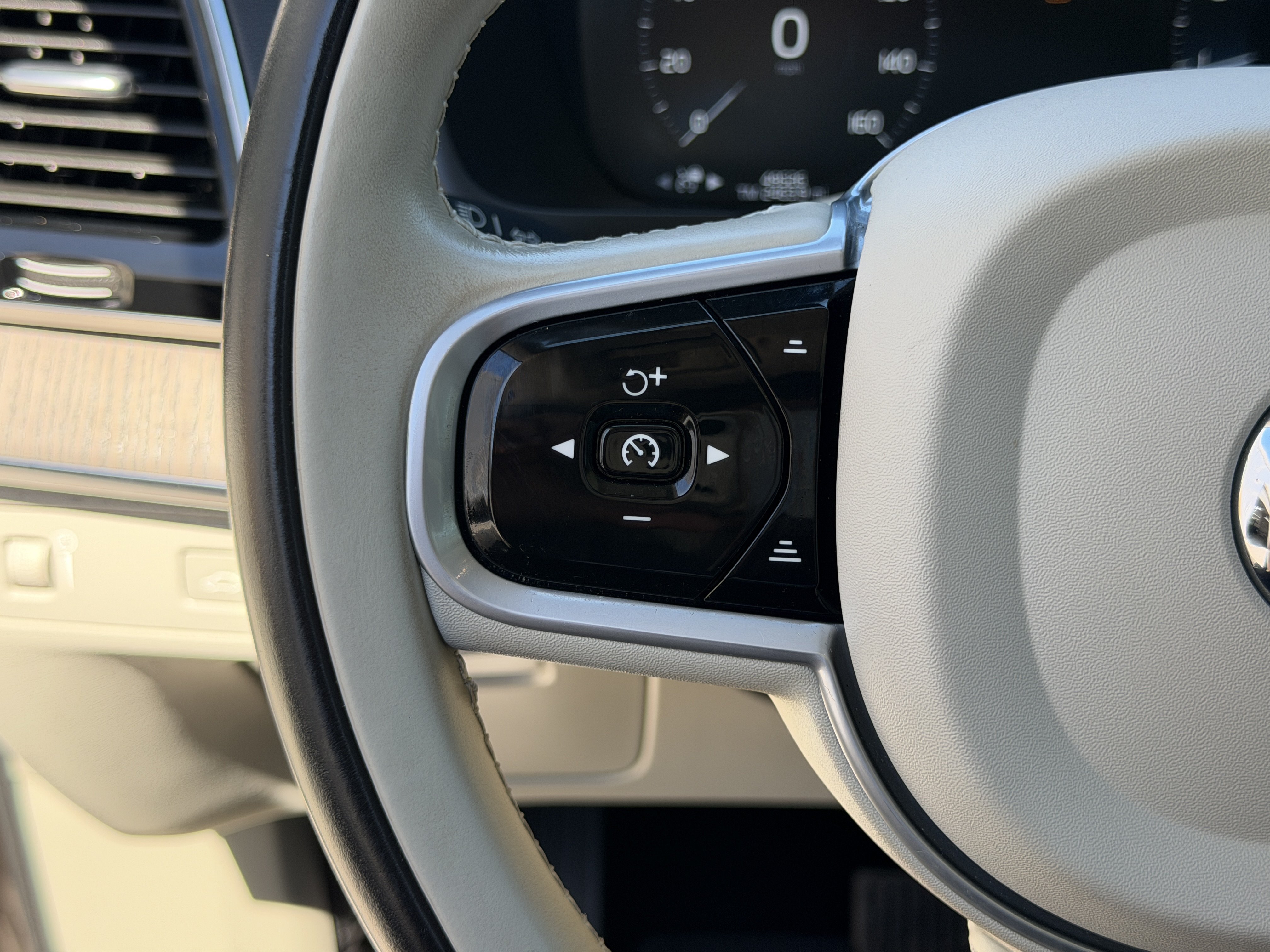 2022 Volvo XC90 Inscription - Photo 32