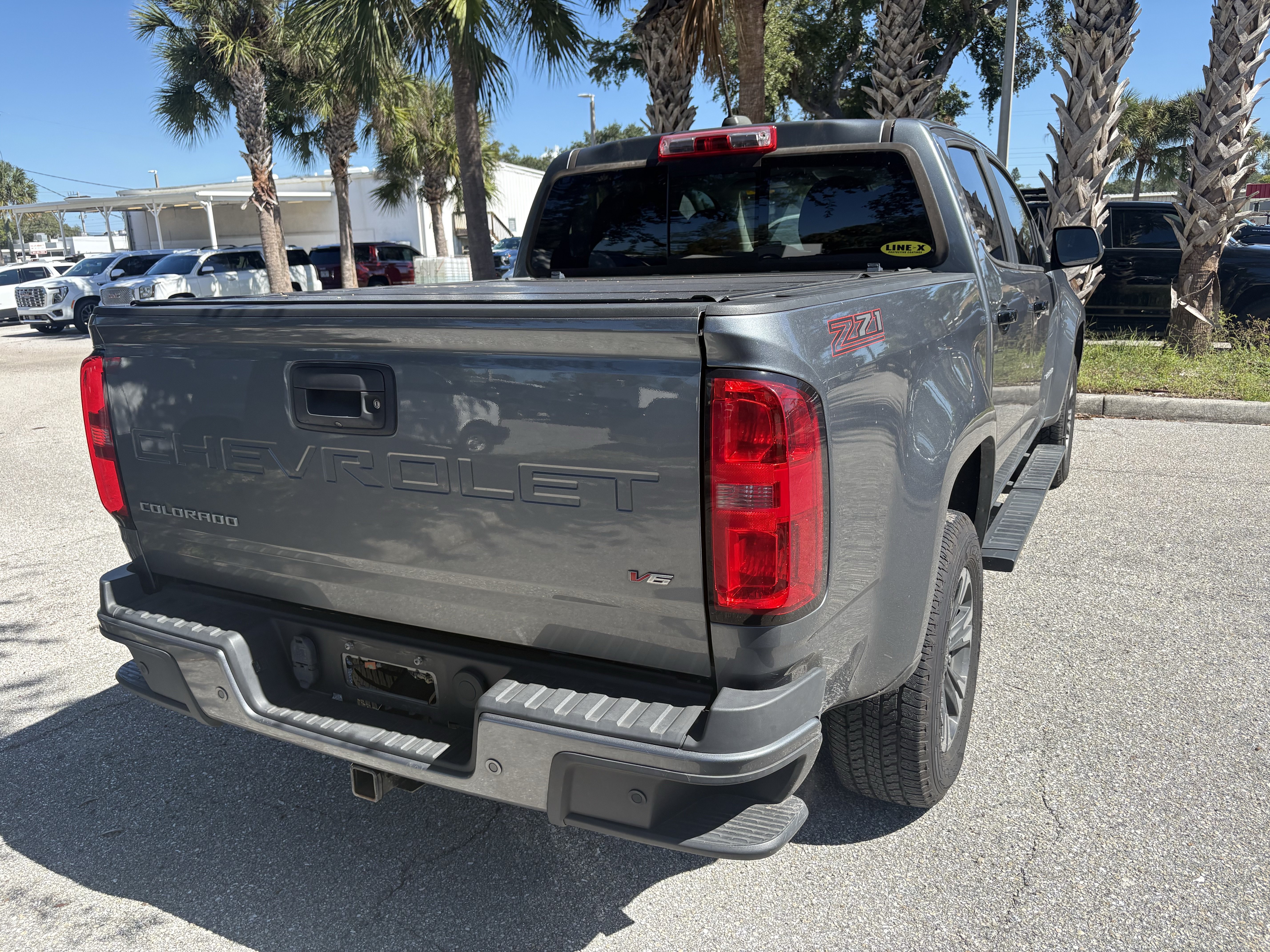 2022 Chevrolet Colorado Z71 - Photo 7