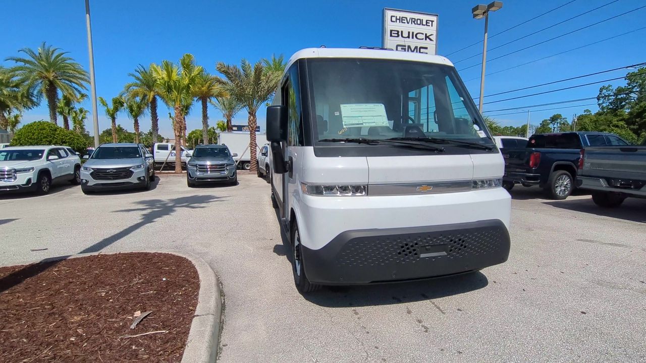 2025 Chevrolet BrightDrop 600 photo 3