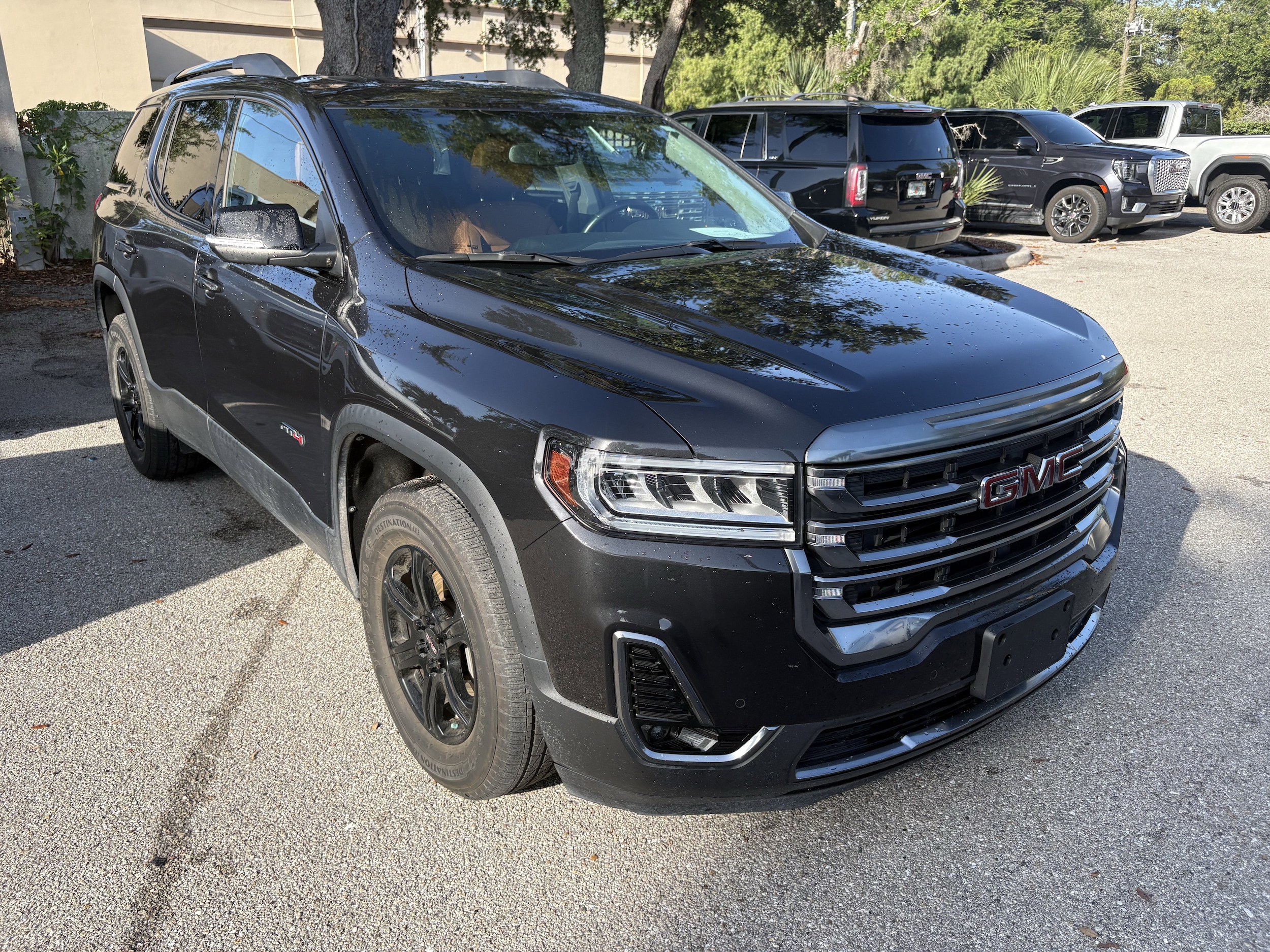2020 GMC Acadia AT4 AWD's photo