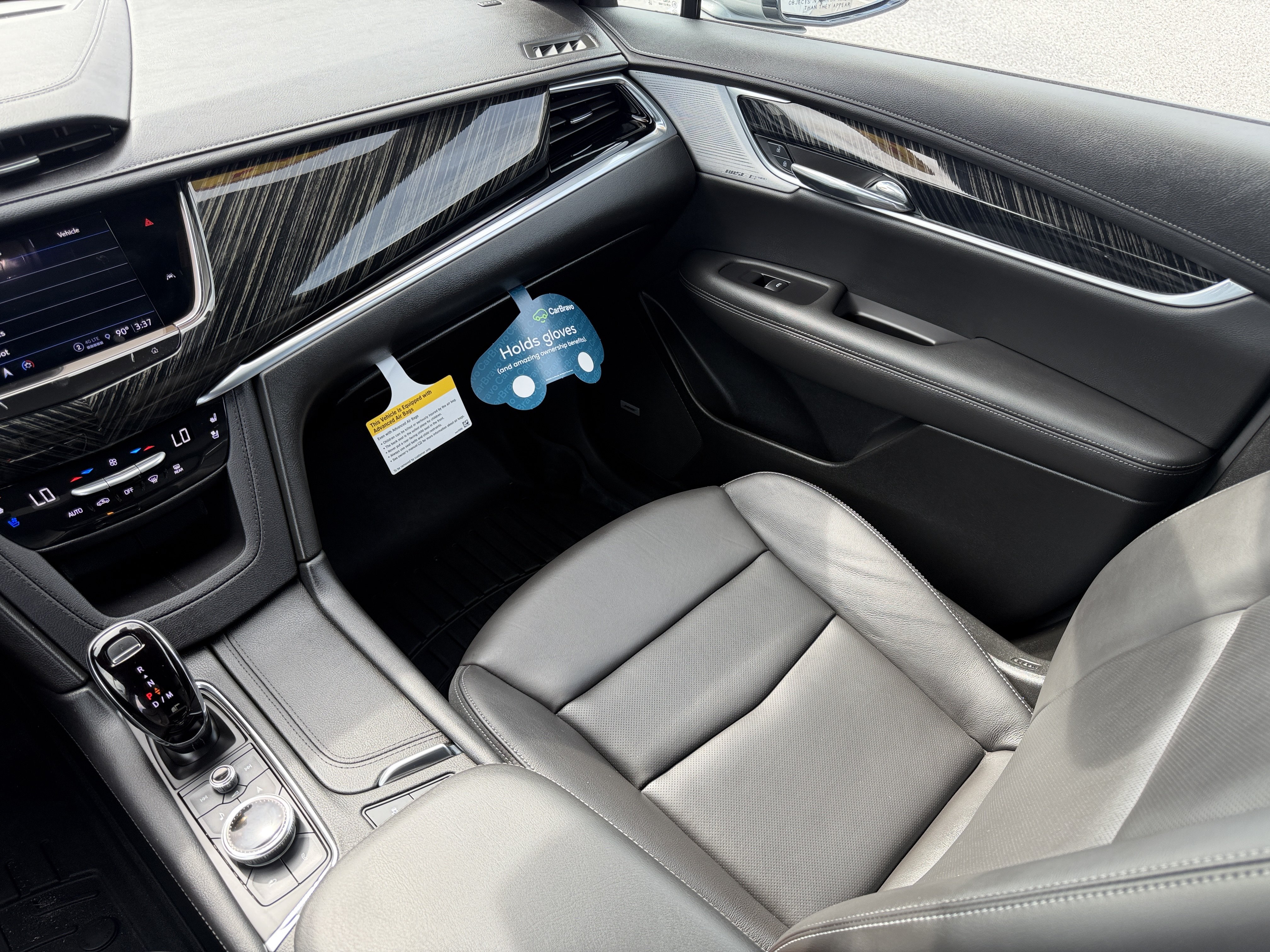 2025 Cadillac XT6 Premium Luxury - Photo 16
