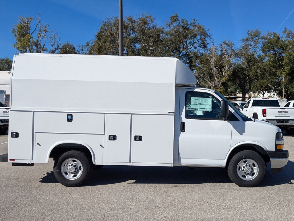 New 2025 Chevrolet Express Cutaway 3500 1WT Cutaway Van