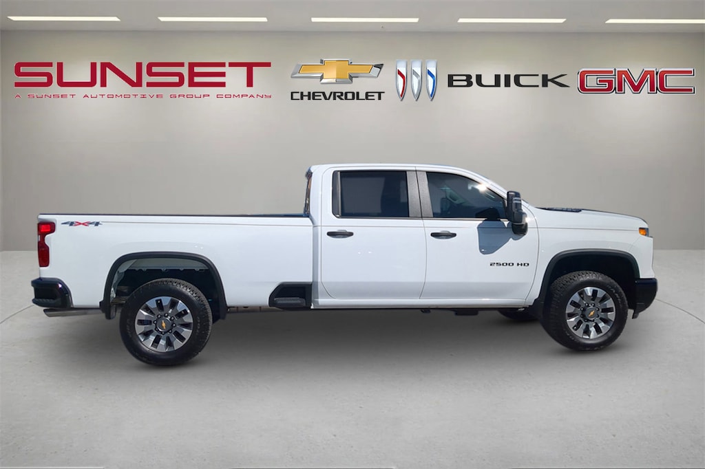 Used 2025 Chevrolet Silverado 2500 HD Custom Truck