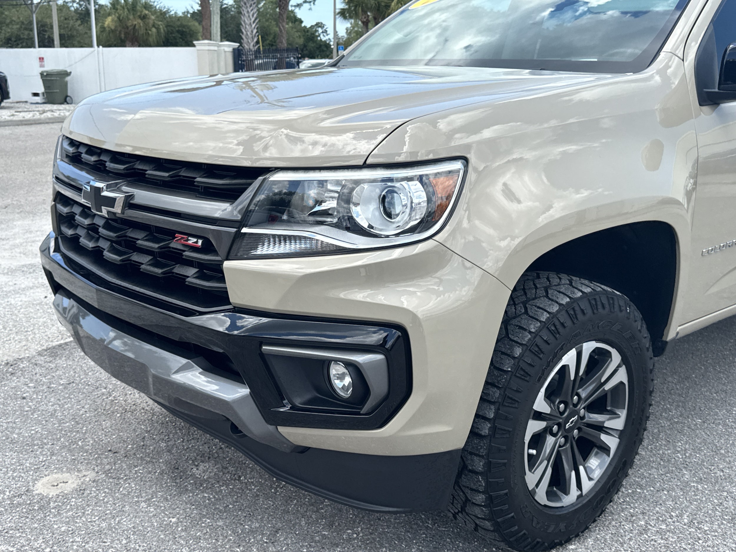 2022 Chevrolet Colorado Z71 - Photo 8