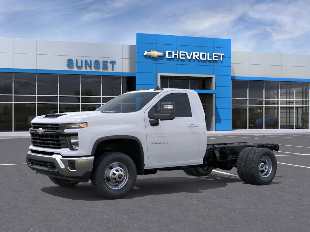 New 2025 Chevrolet Silverado 3500 HD Chassis Cab Work Truck Truck