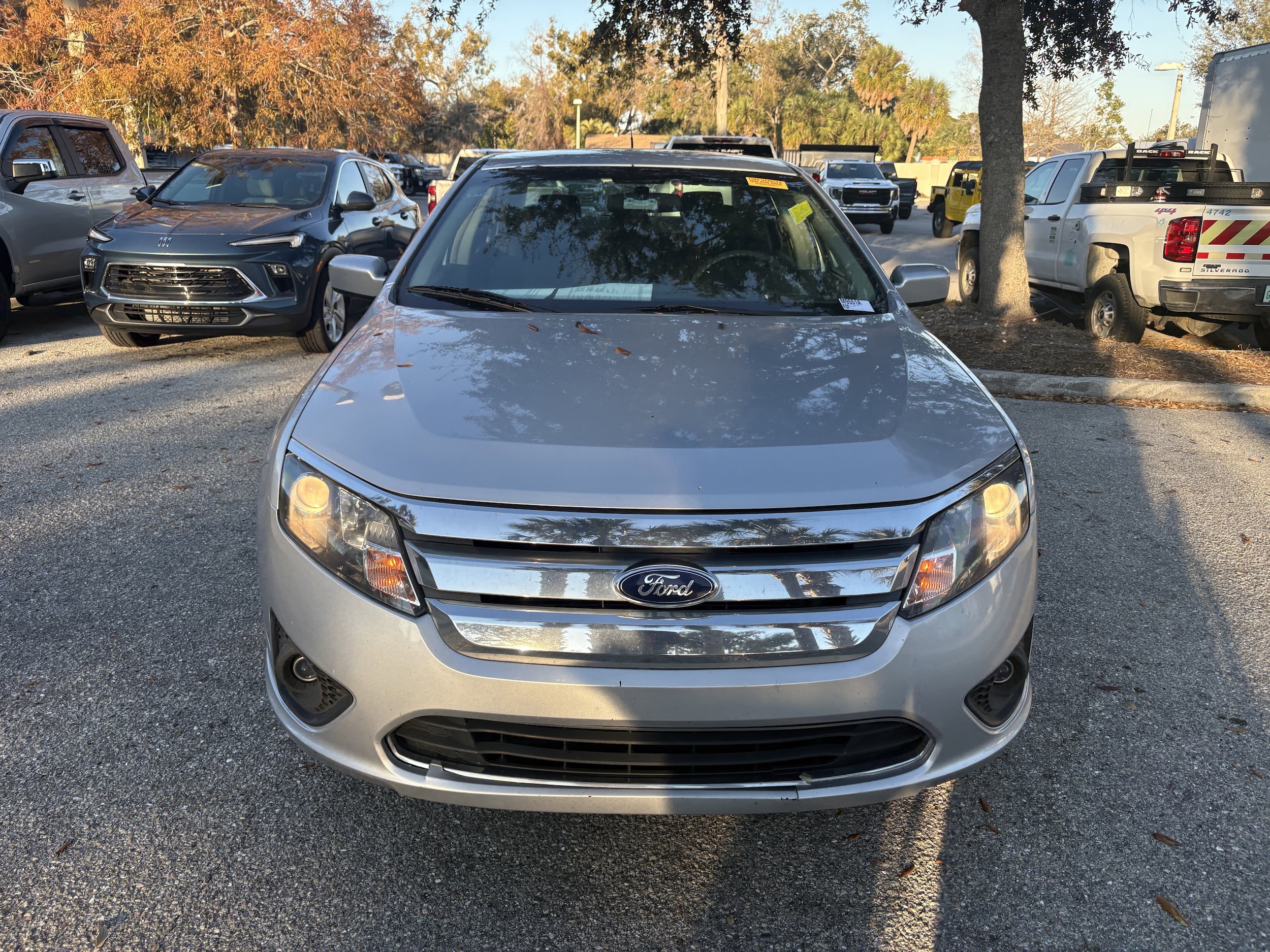 Used 2011 Ford Fusion SE with VIN 3FAHP0HG1BR177696 for sale in Sarasota, FL