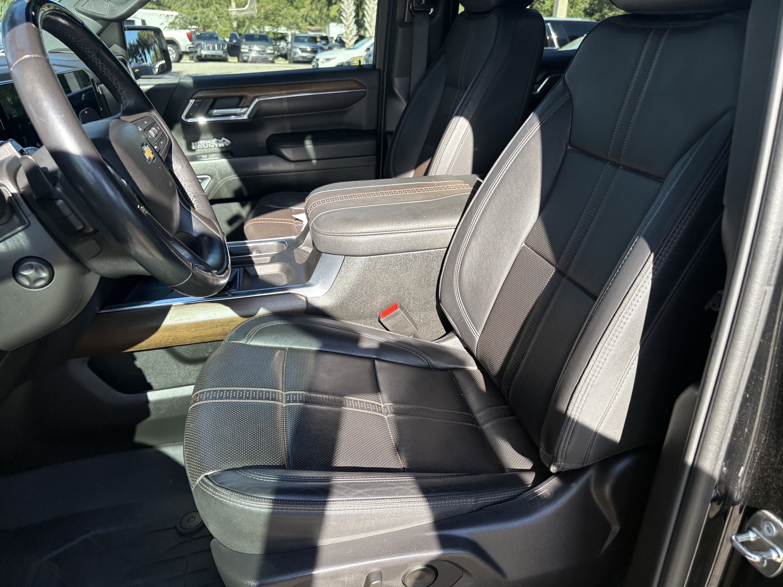 2024 Chevrolet Silverado 1500 High Country - Photo 10