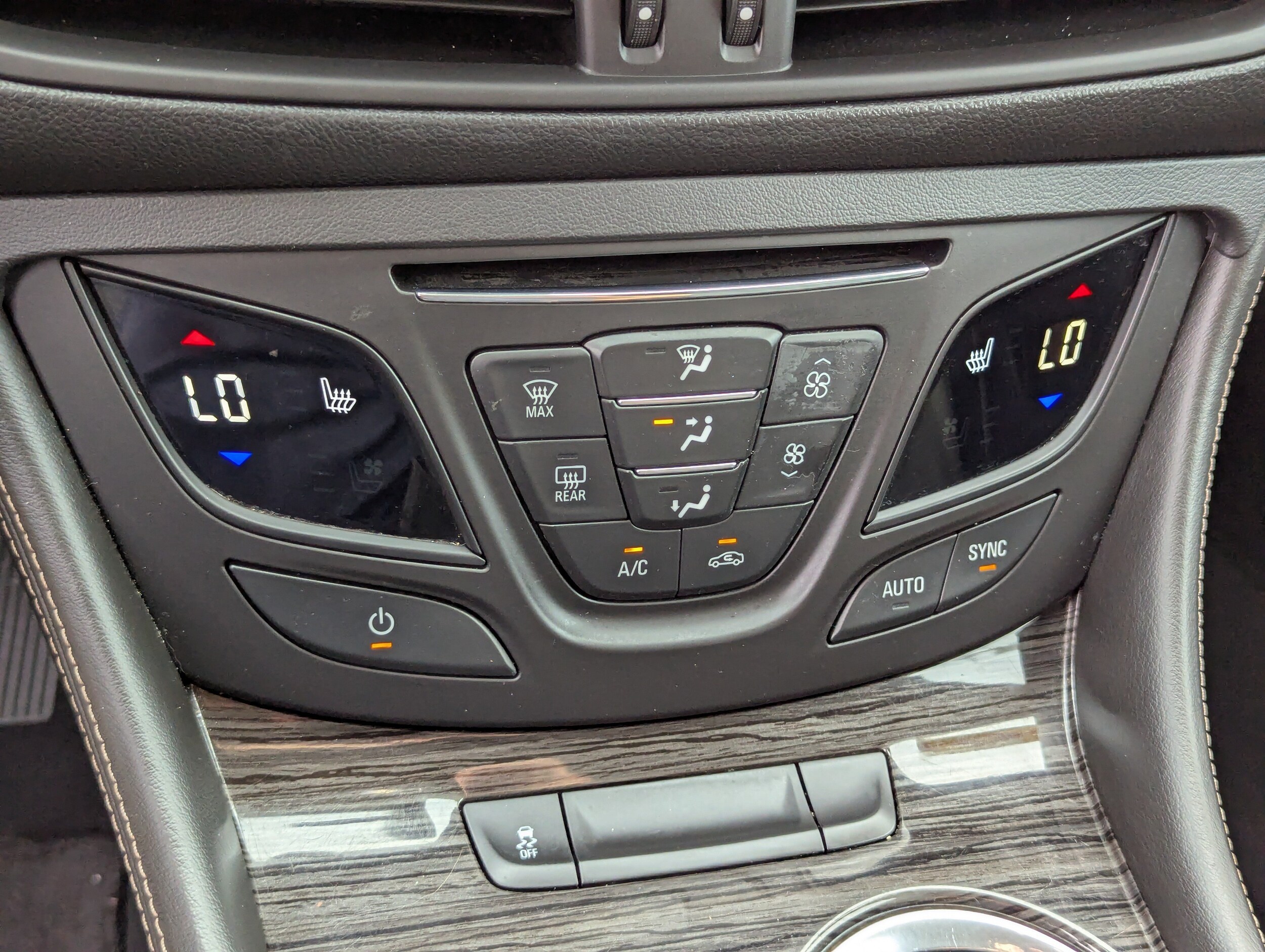2016 Buick Envision Premium I - Photo 25