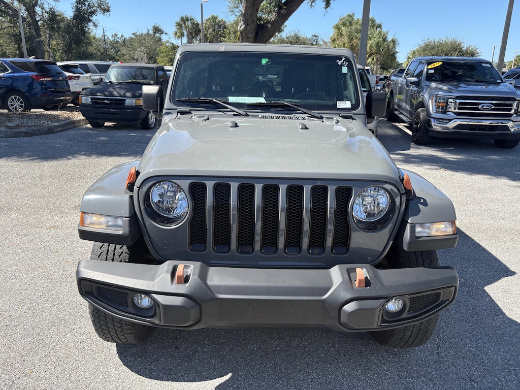 Used 2022 Jeep Wrangler Unlimited Sahara Altitude