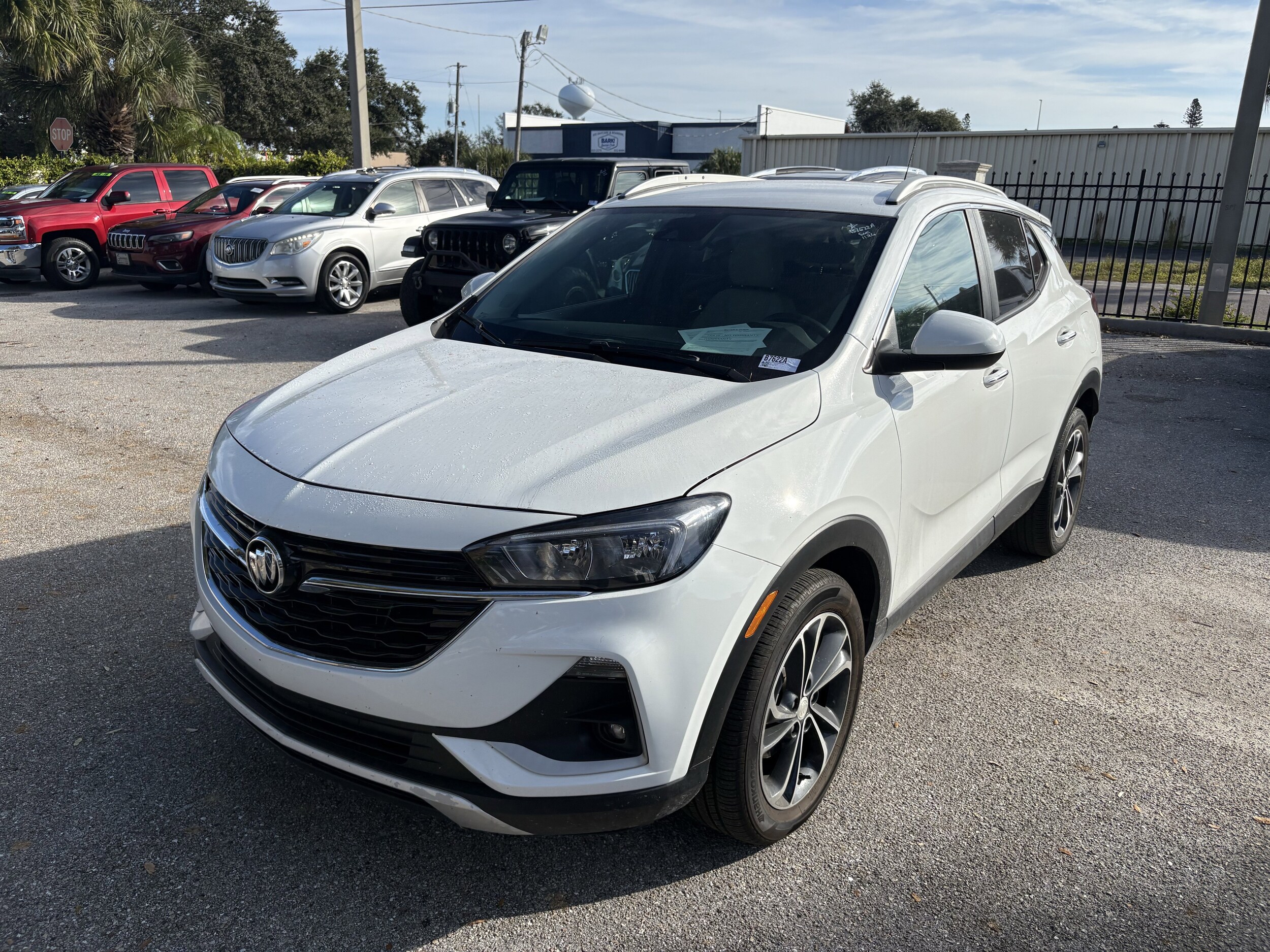 2023 Buick Encore GX Select photo 3