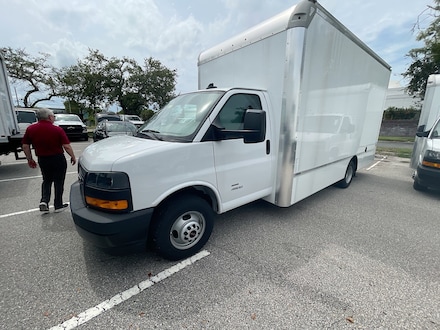 2023 GMC Savana Cutaway 4500 2WT Cutaway Van