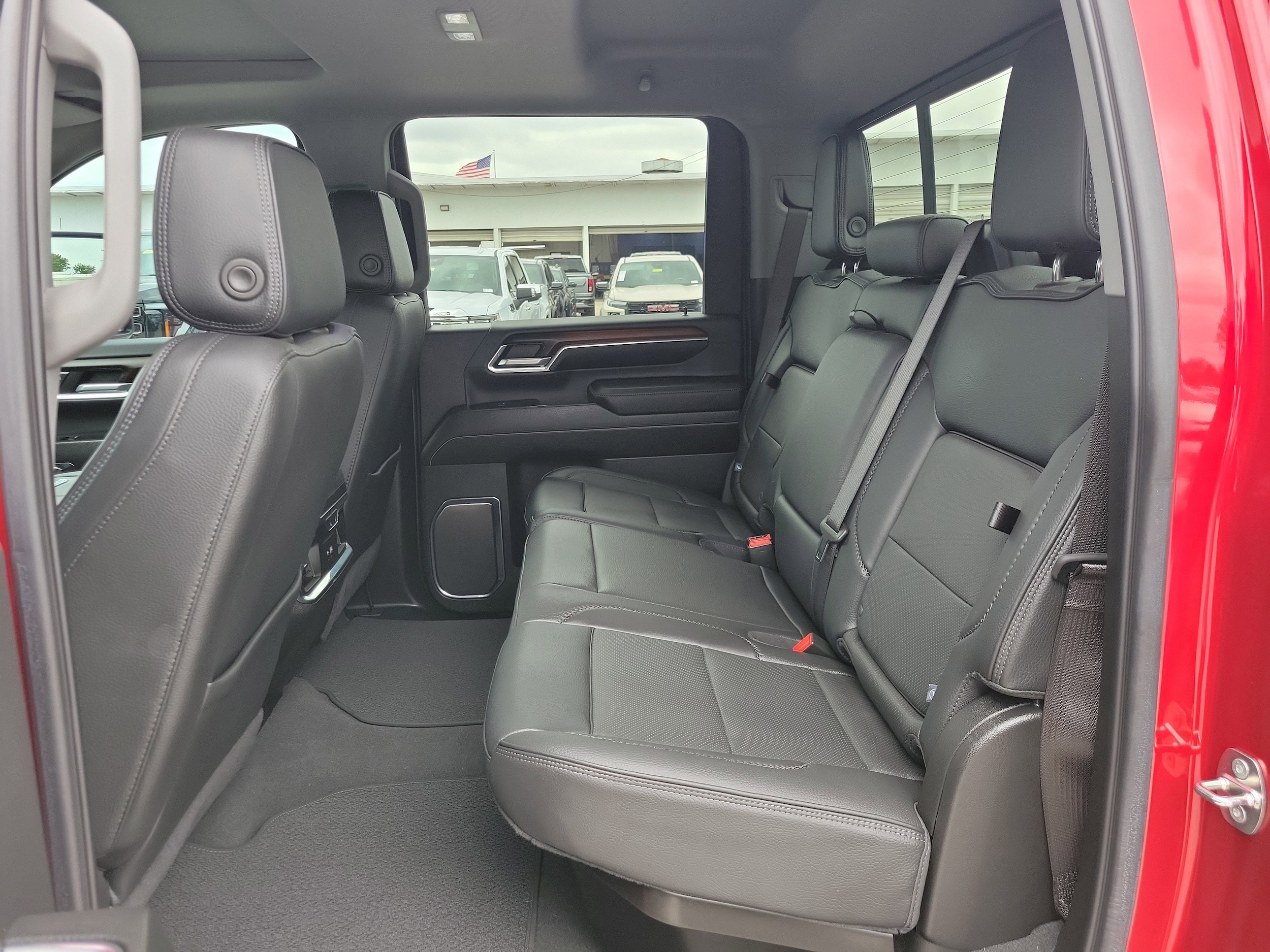 2024 GMC Sierra 2500HD Denali - Photo 16