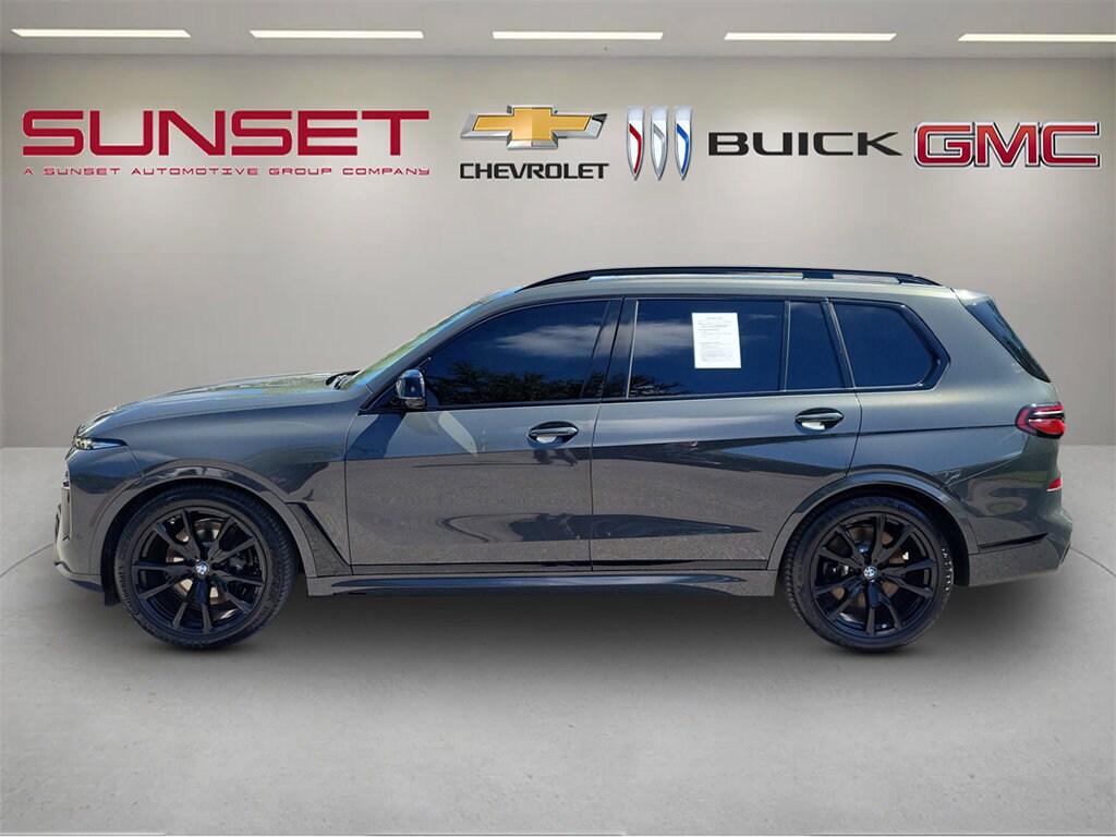 2023 BMW X7 M60i - Photo 7