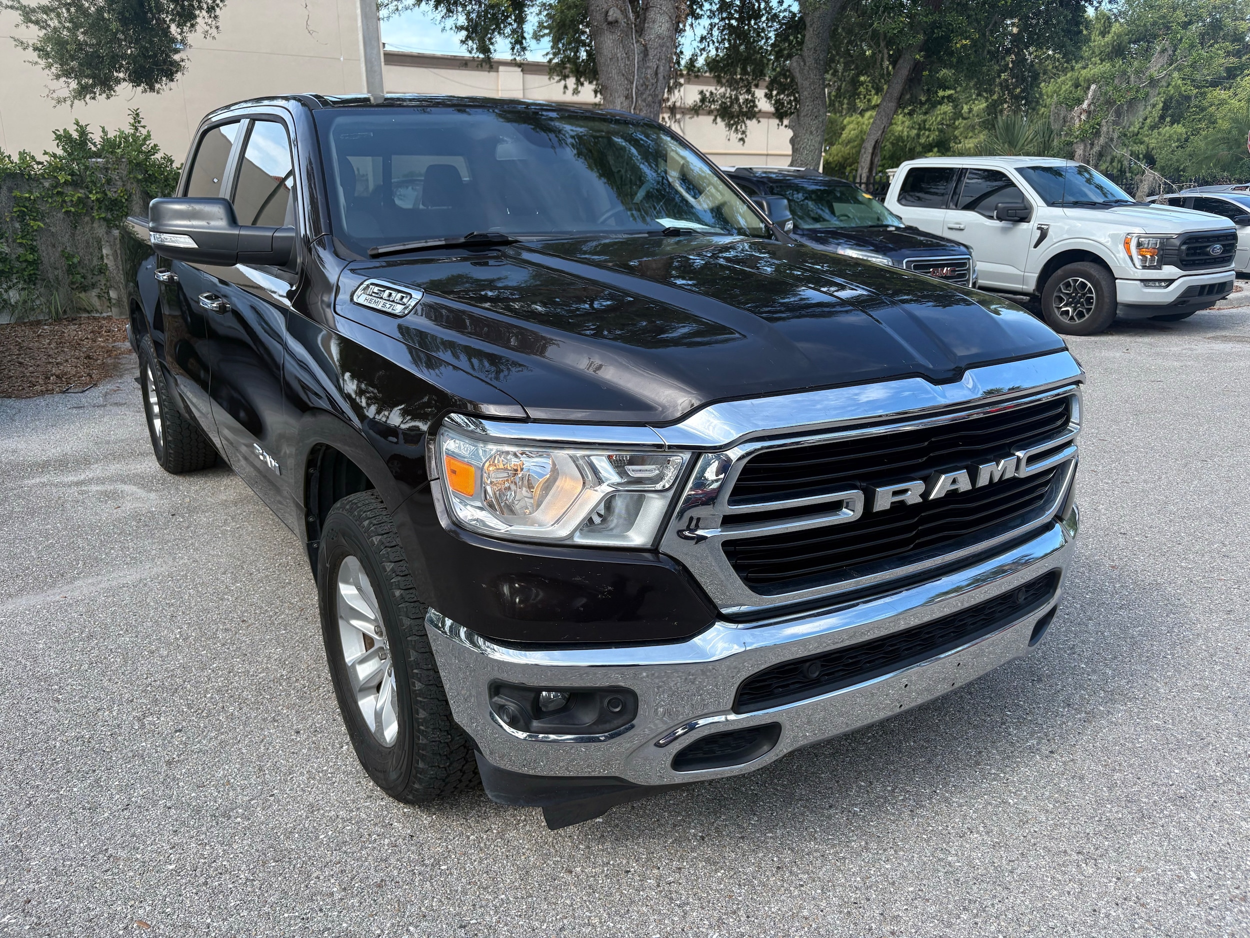 2019 RAM 1500 Big Horn/Lone Star Crew Cab 5'7's photo