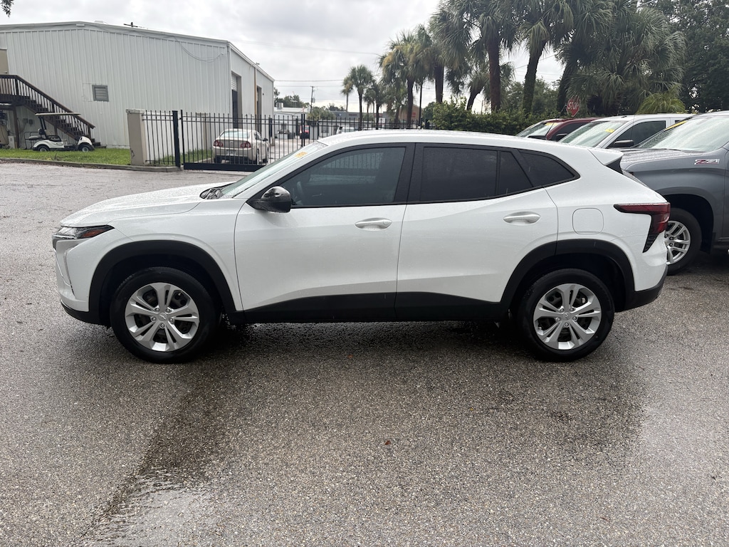 Used 2024 Chevrolet Trax LS SUV