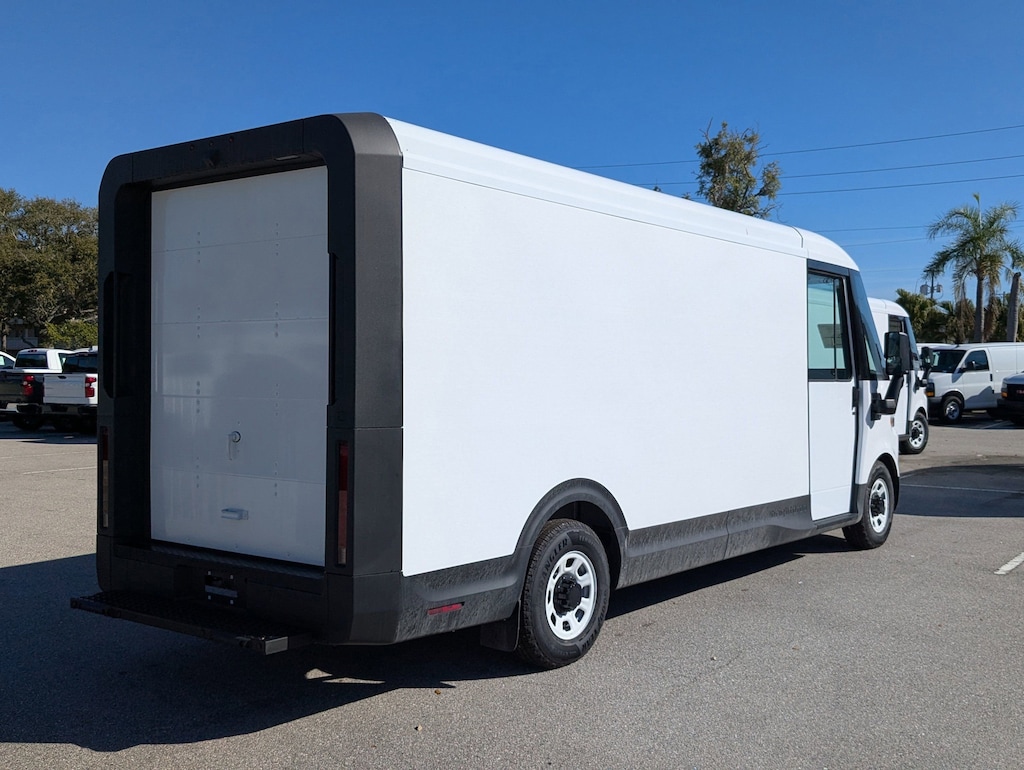 New 2025 Chevrolet BrightDrop 600 Commercial Van