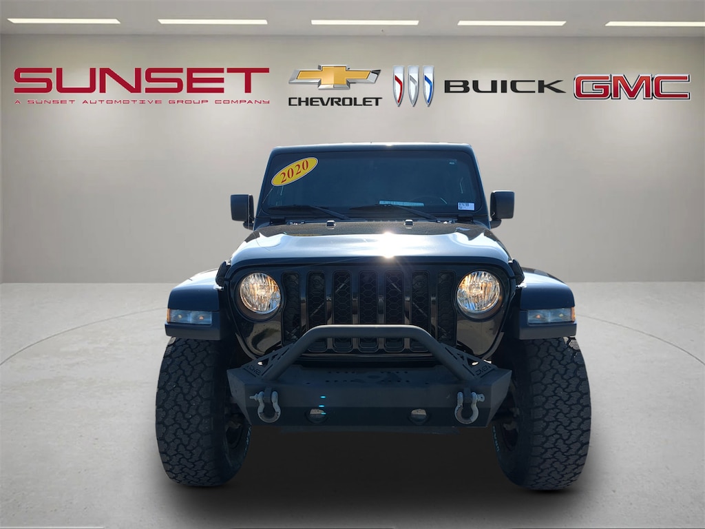 Used 2020 Jeep Gladiator Overland 4X4 Truck