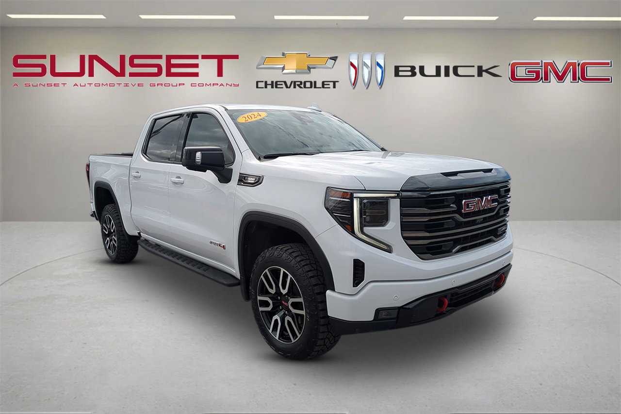 2024 GMC Sierra 1500 AT4's photo