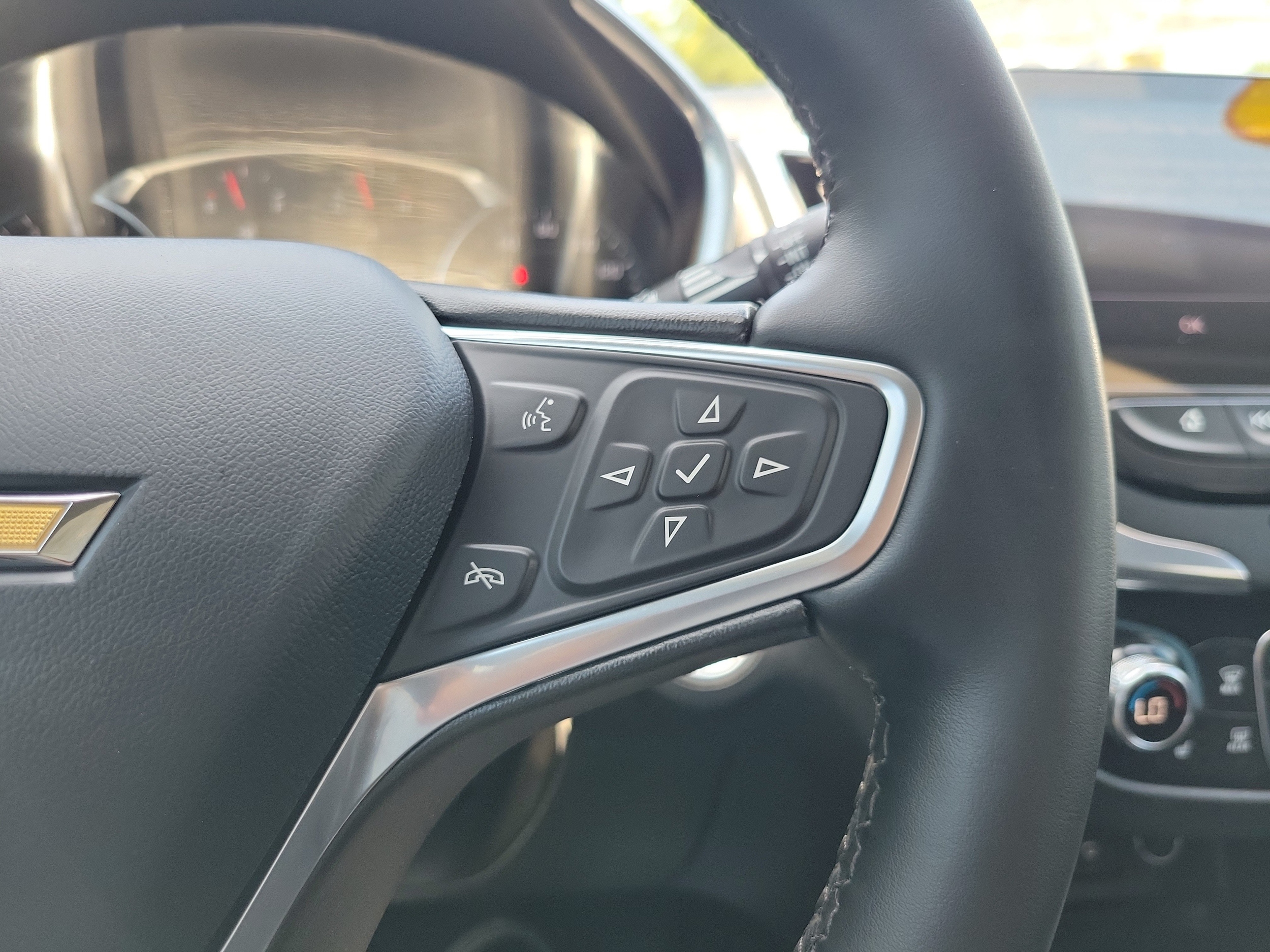 2023 Chevrolet Equinox Premier - Photo 27