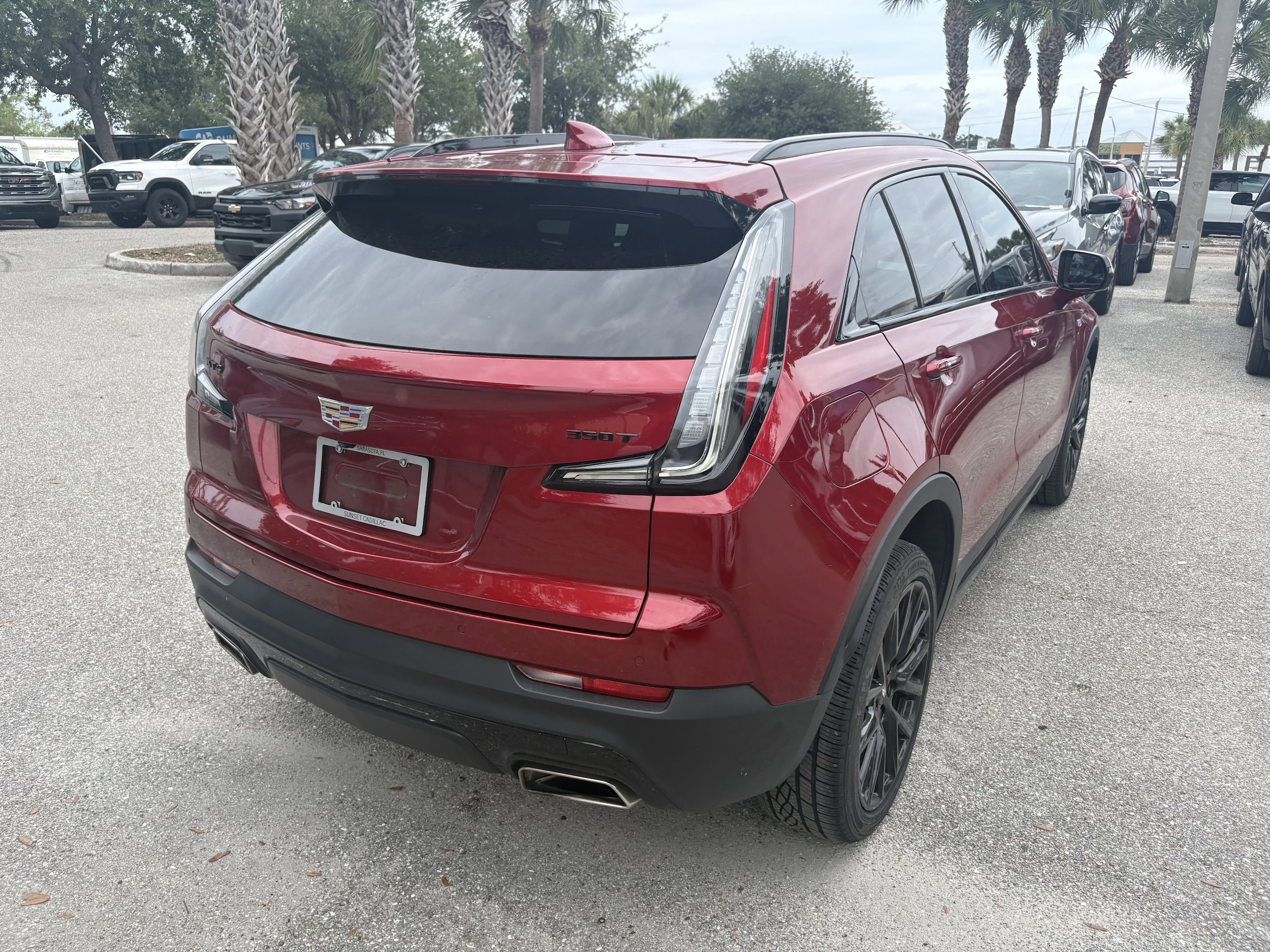 2023 Cadillac XT4 Sport - Photo 7