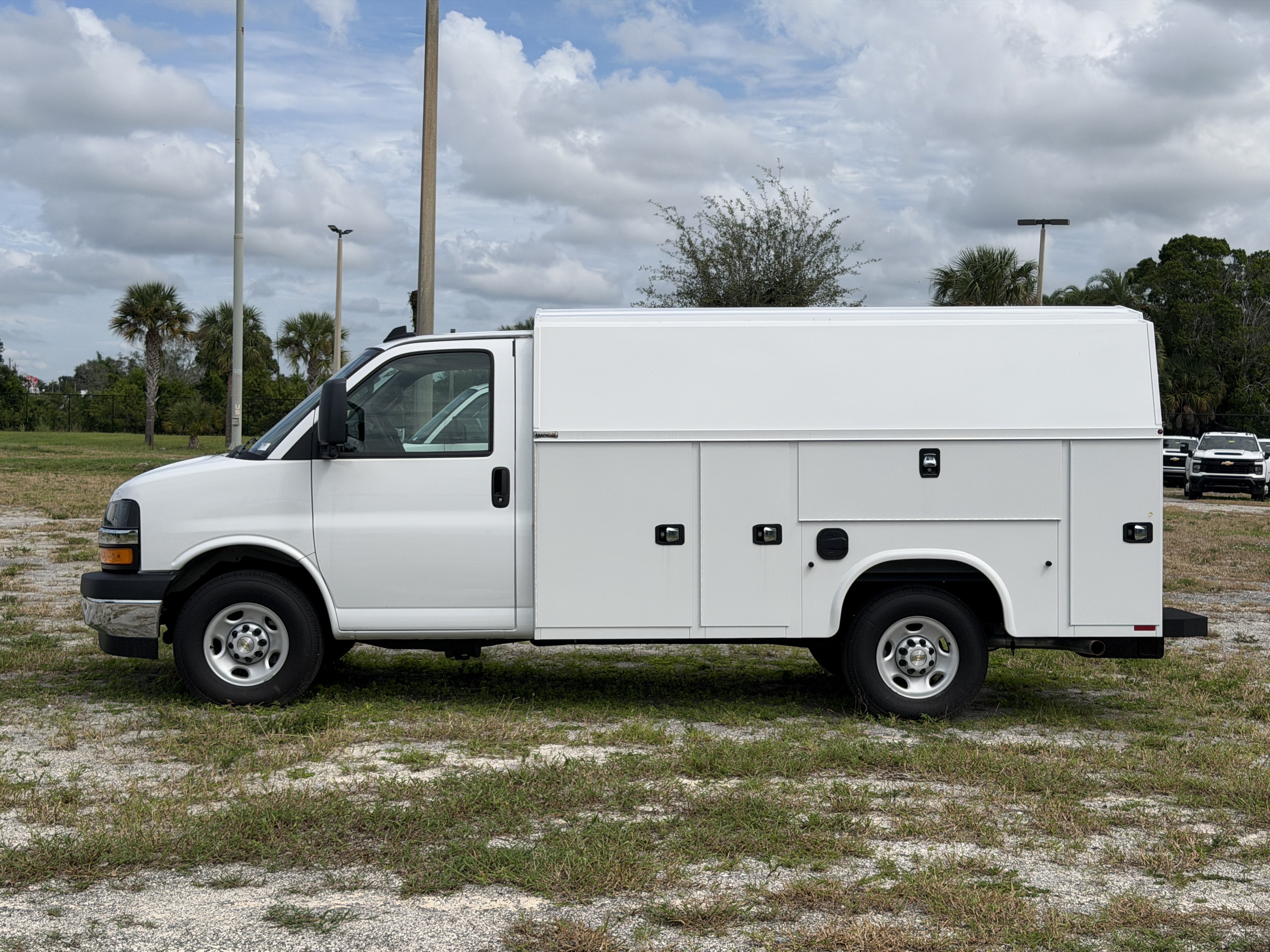 New 2025 Chevrolet Express Cutaway 3500 1WT Cutaway Van
