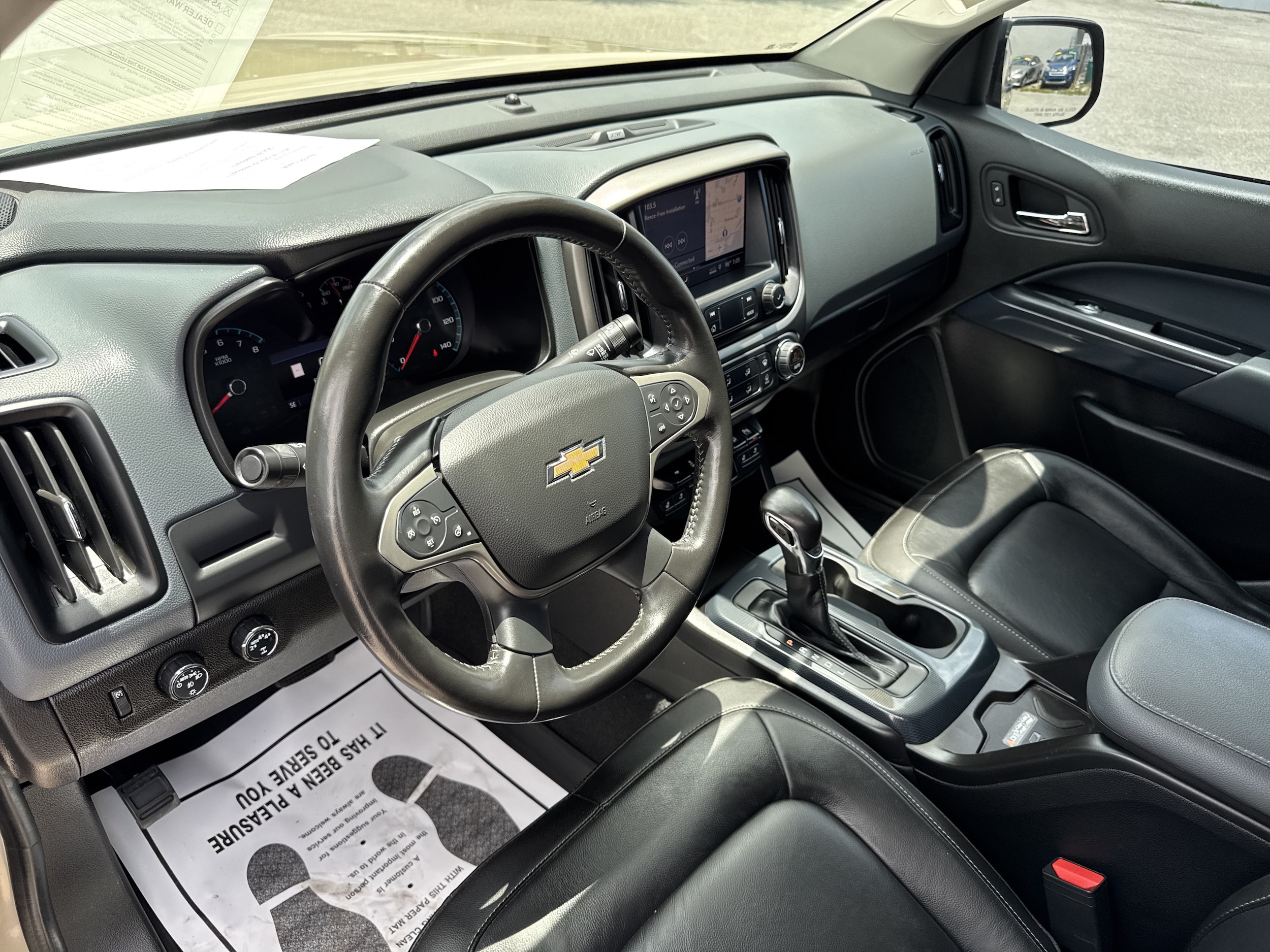 2022 Chevrolet Colorado Z71 - Photo 17