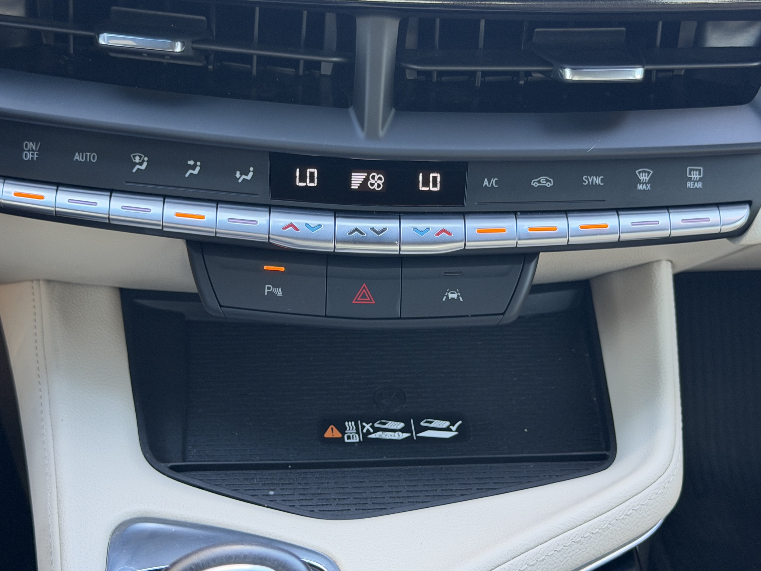 2024 Cadillac CT4 Luxury - Photo 26