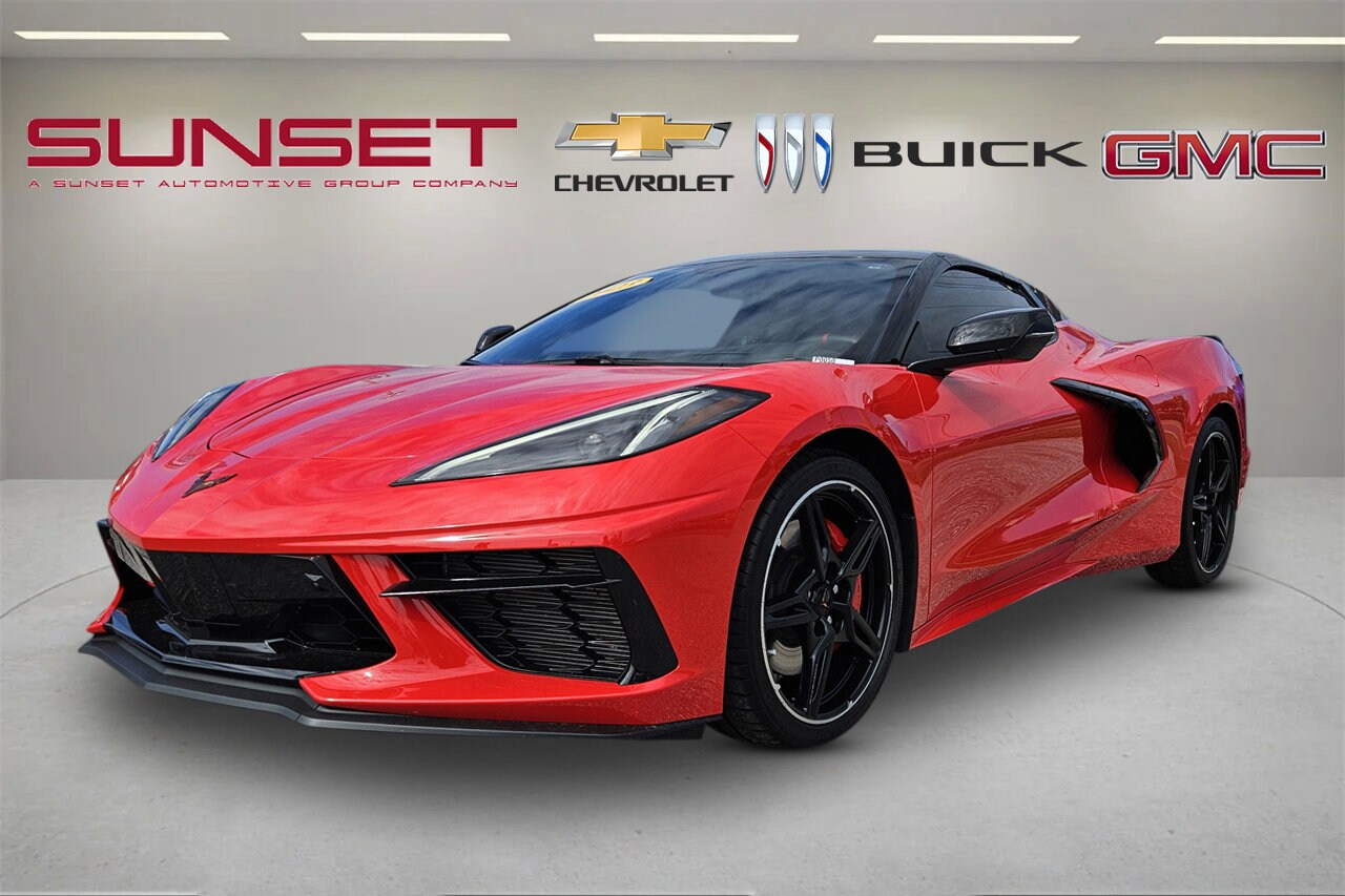 2023 Chevrolet Corvette Stingray 3LT photo 3