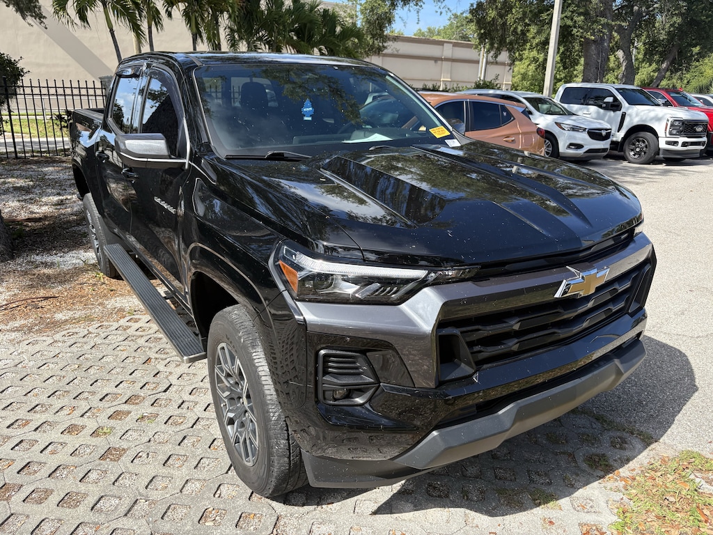 Used 2023 Chevrolet Colorado LT Truck