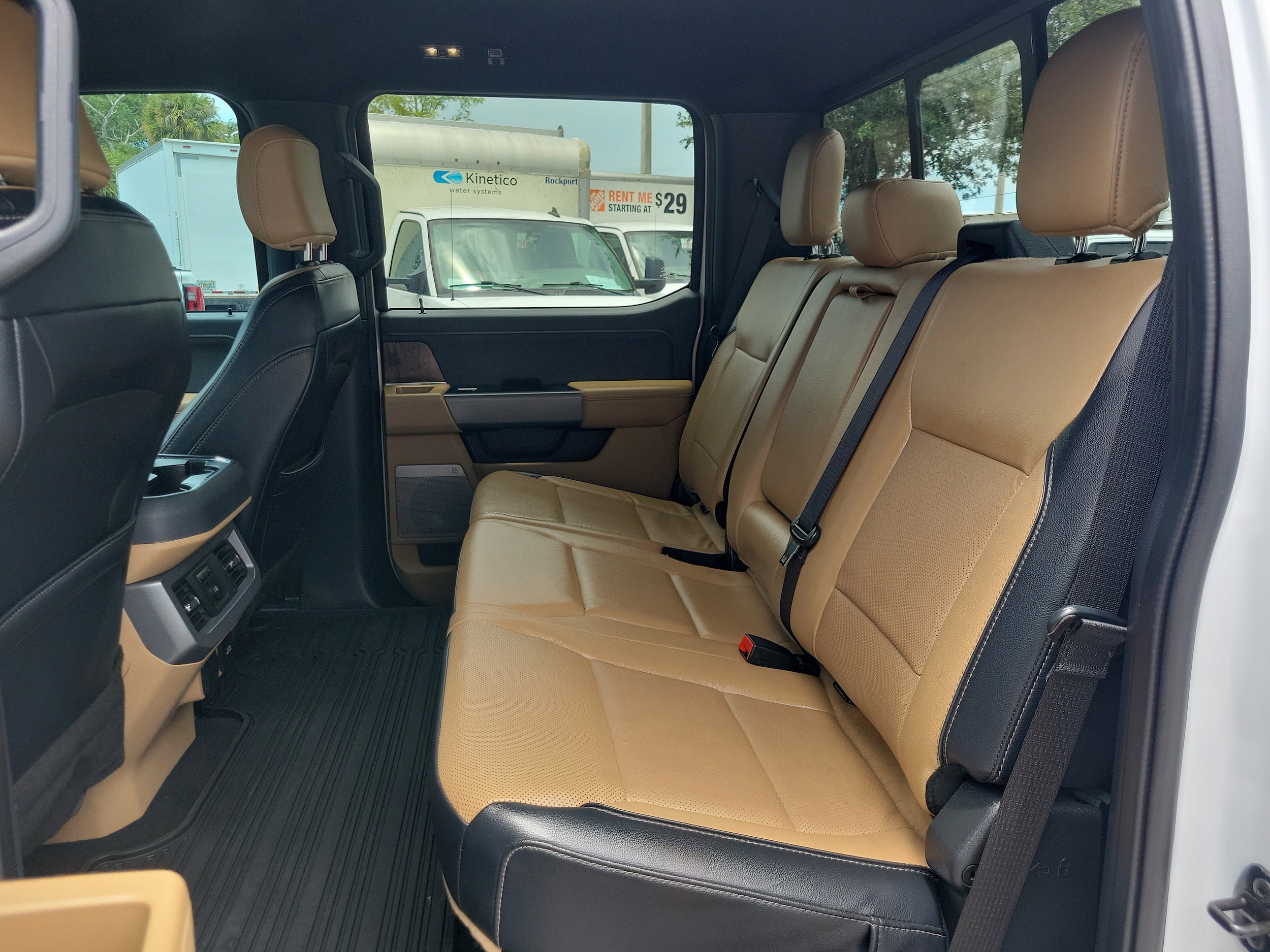 2023 Ford F-250 Super Duty Lariat - Photo 16