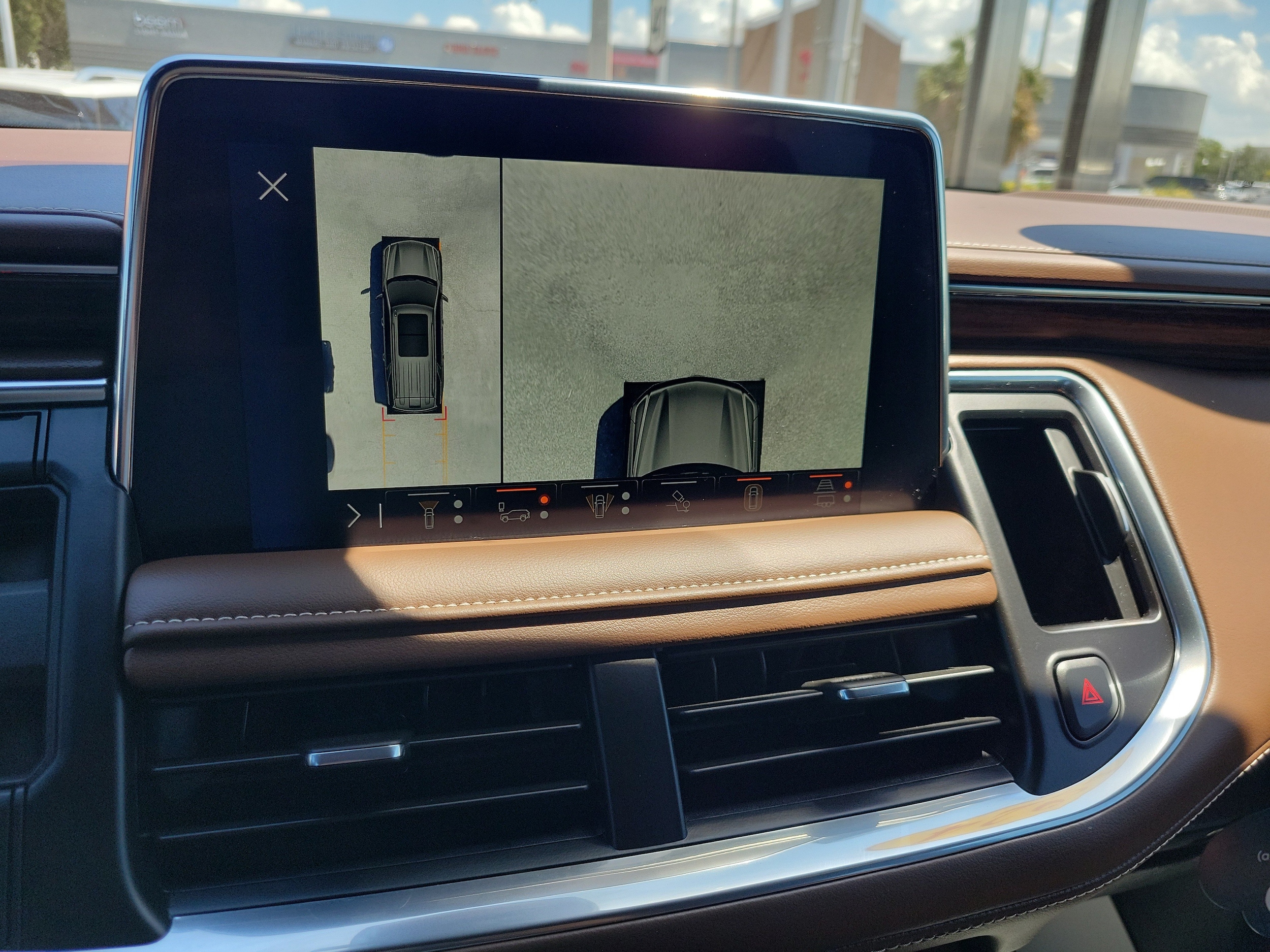 2024 Chevrolet Suburban High Country - Photo 24