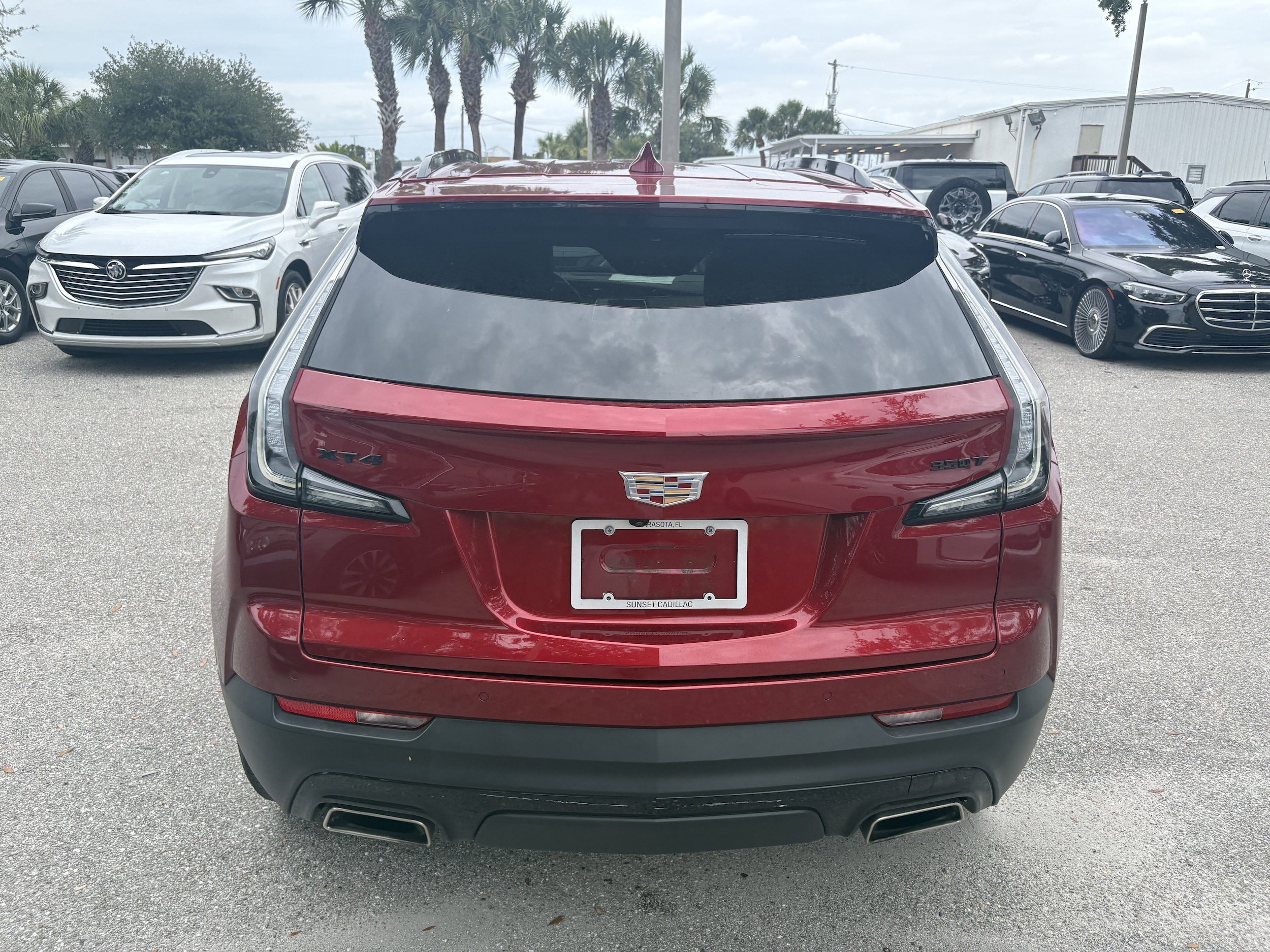 2023 Cadillac XT4 Sport - Photo 6