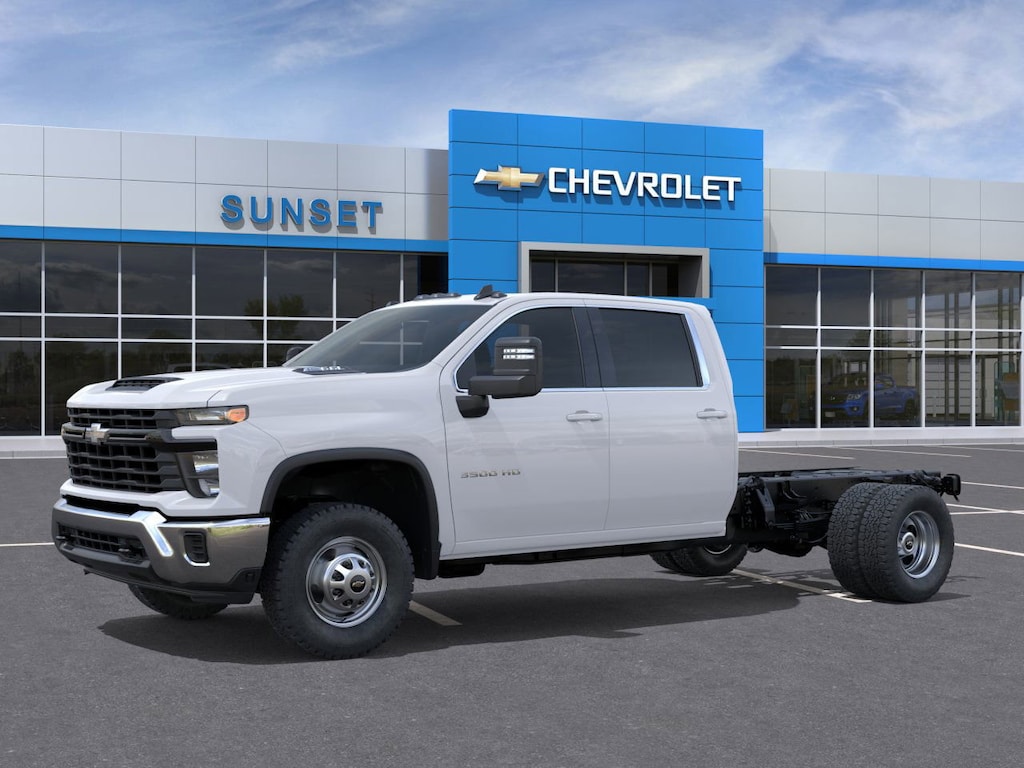 New 2025 Chevrolet Silverado 3500 HD Chassis Cab Work Truck Truck