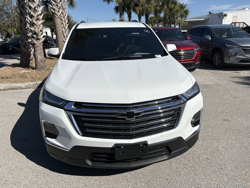 Used 2024 Chevrolet Traverse Limited LT Cloth SUV