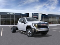 2026 GMC Sierra 3500 HD Chassis Cab Pro Truck