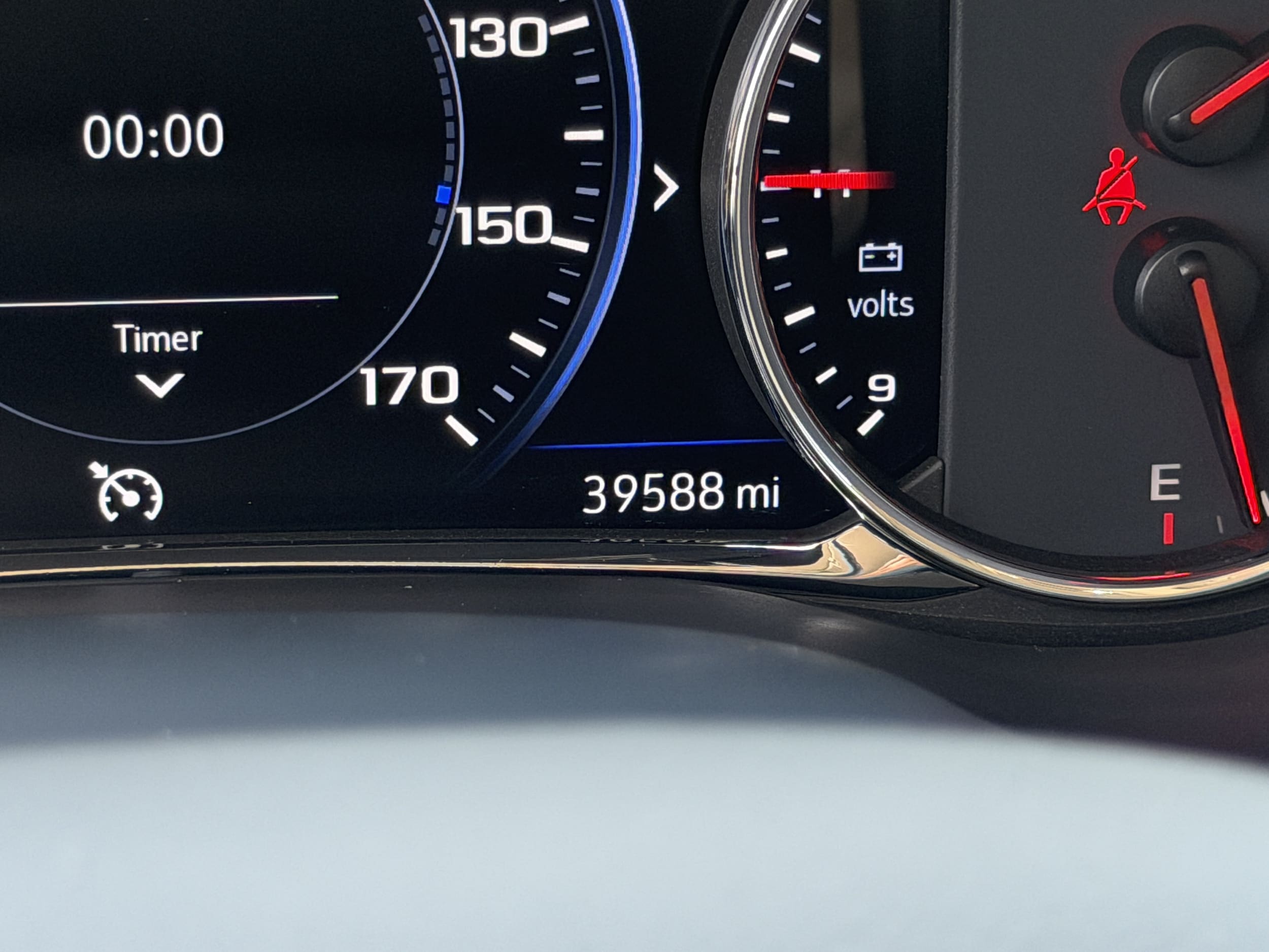 2023 GMC Acadia Denali - Photo 36