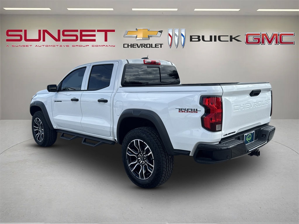 2024 Chevrolet Colorado Trail Boss - Photo 6