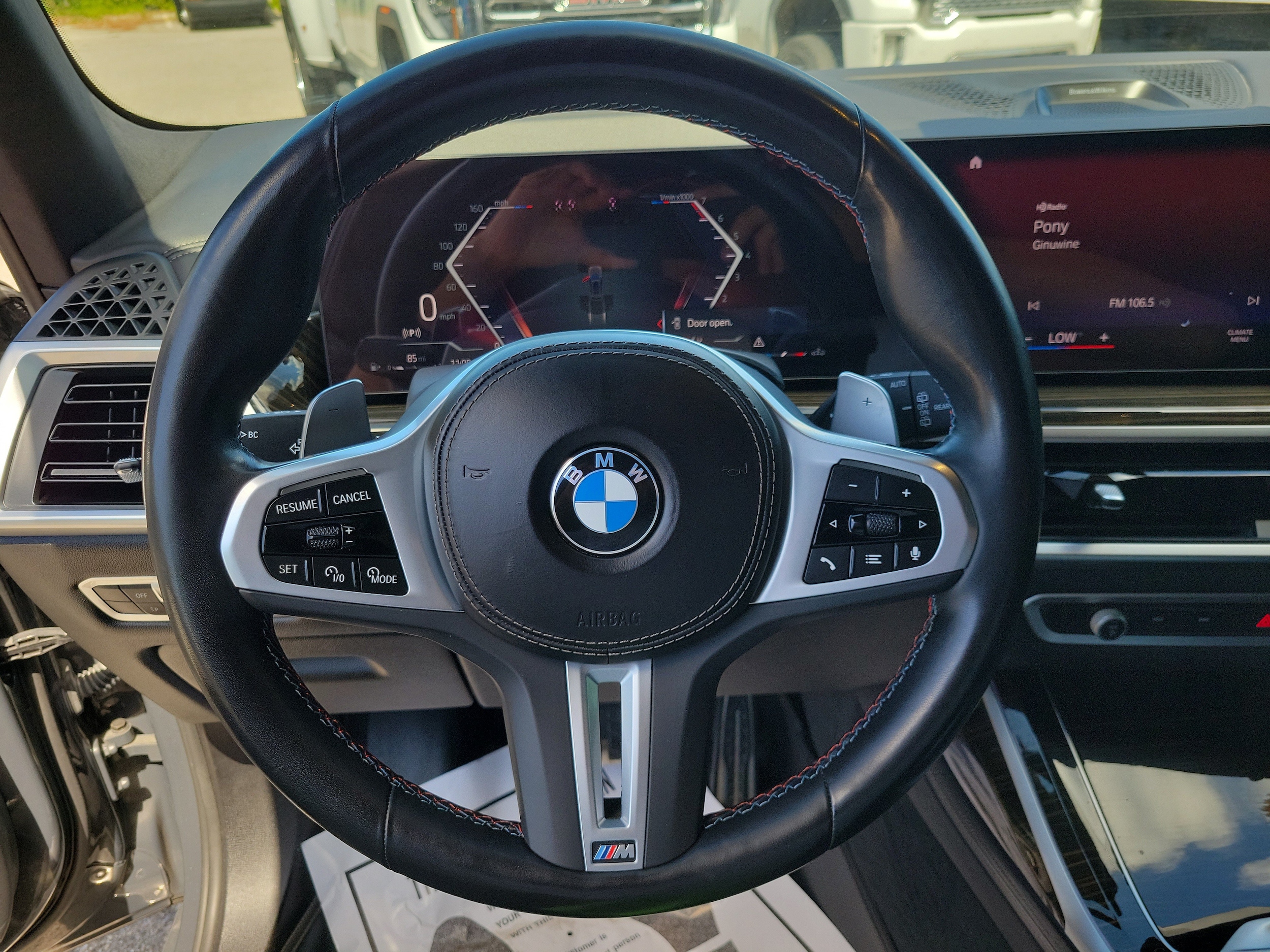 2023 BMW X7 M60i - Photo 30