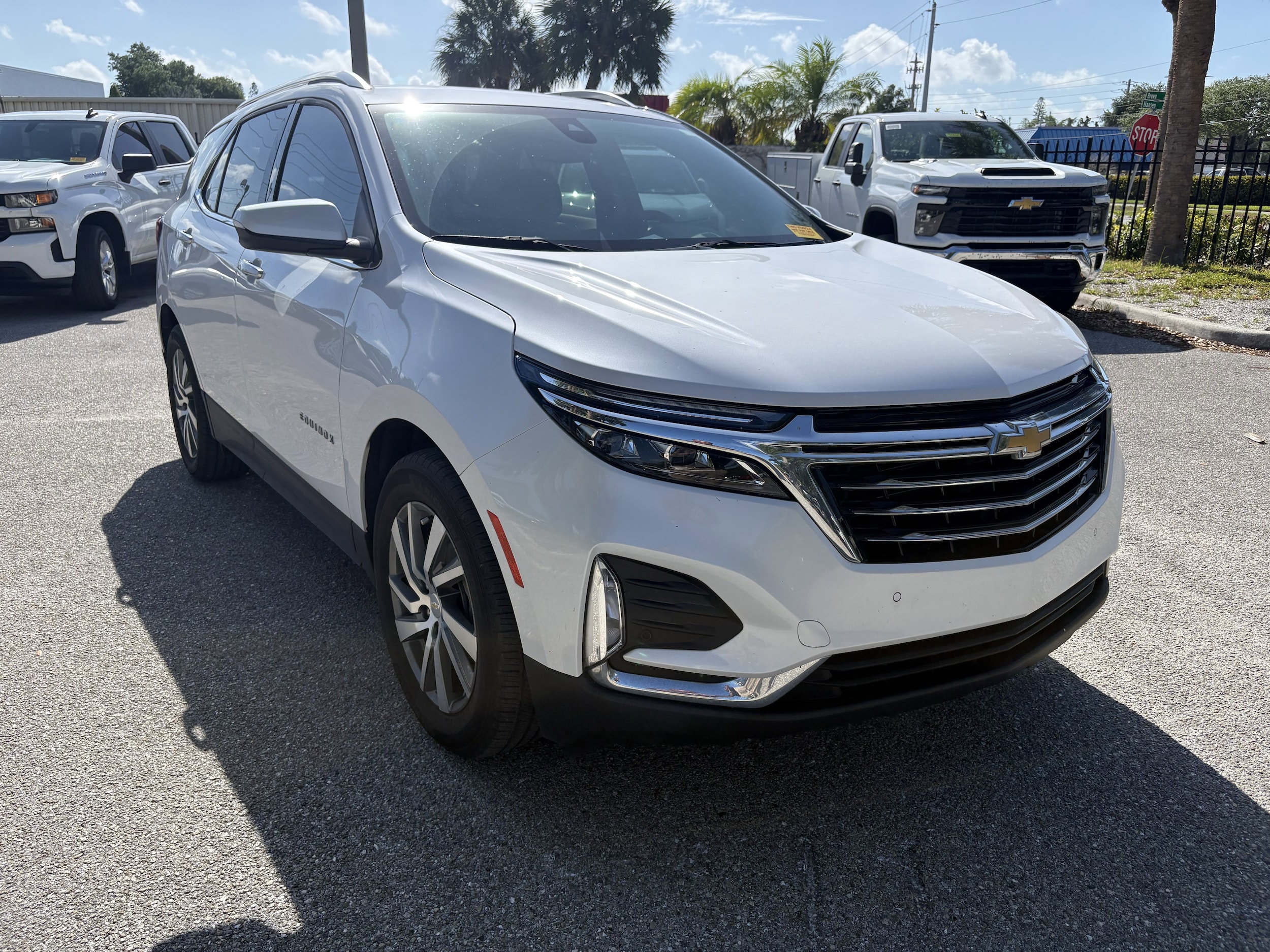 2023 Chevrolet Equinox Premier 1.5T's photo