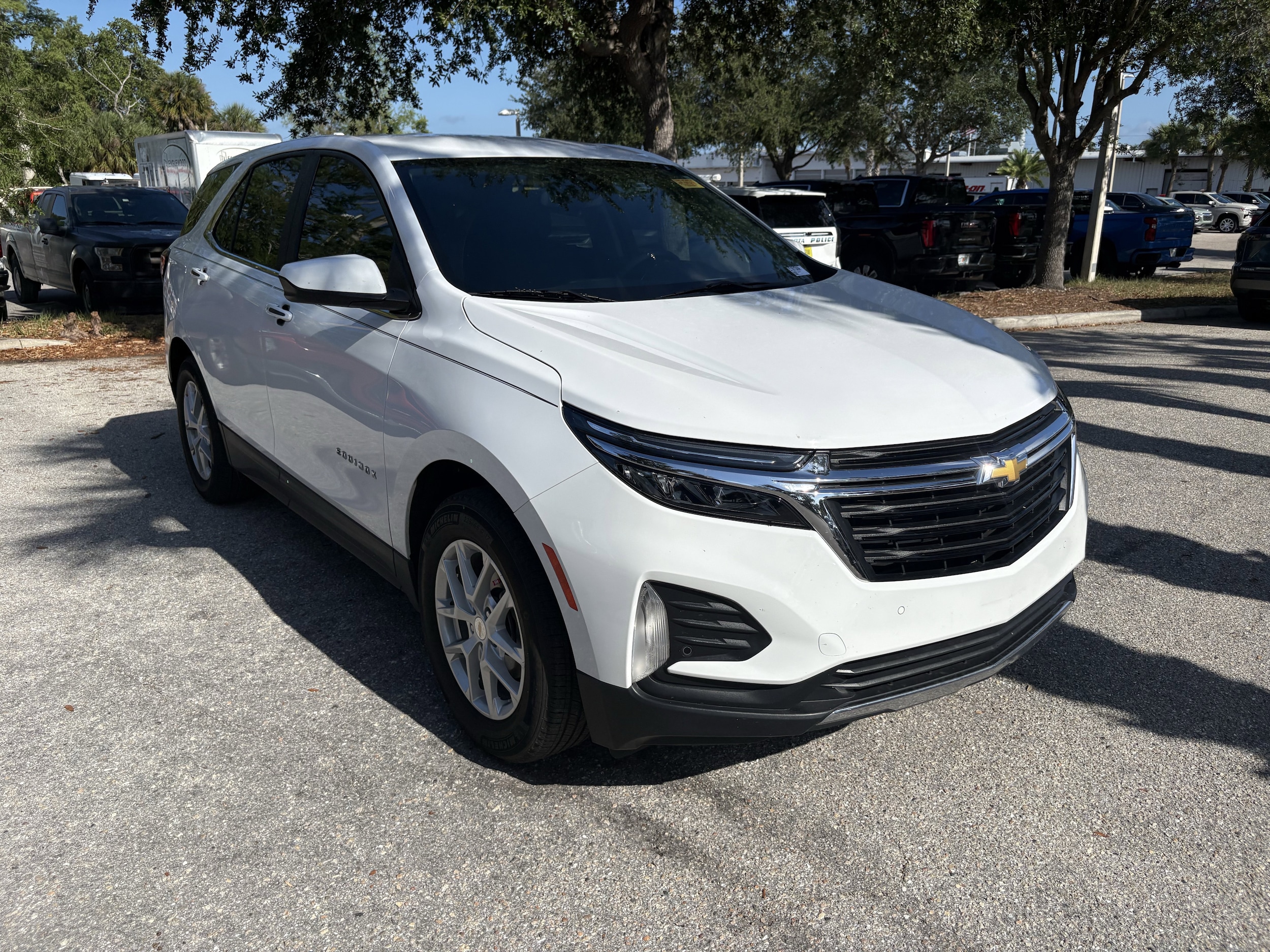2024 Chevrolet Equinox LT 1.5T's photo