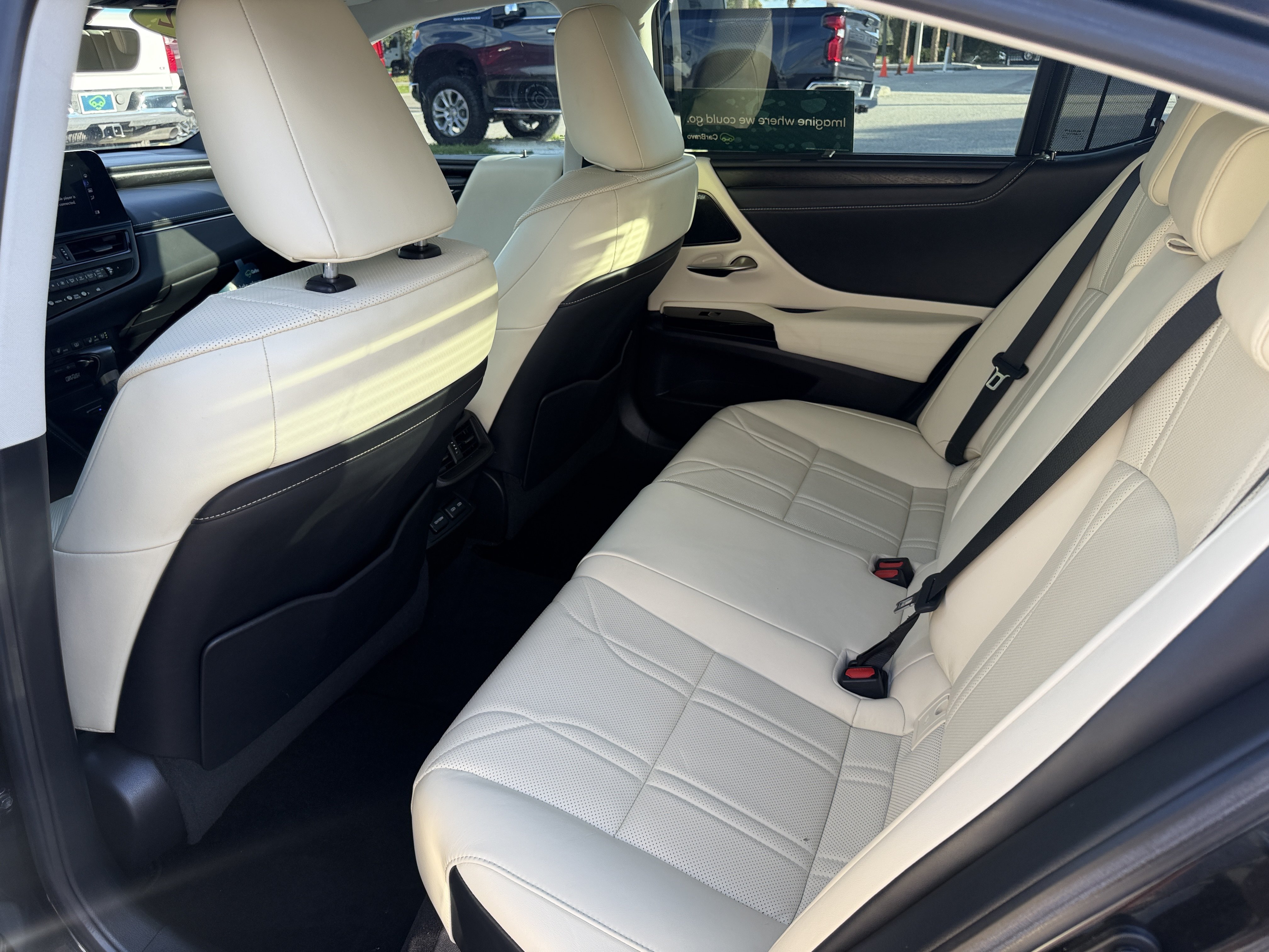 2022 Lexus ES 350 Ultra Luxury - Photo 18
