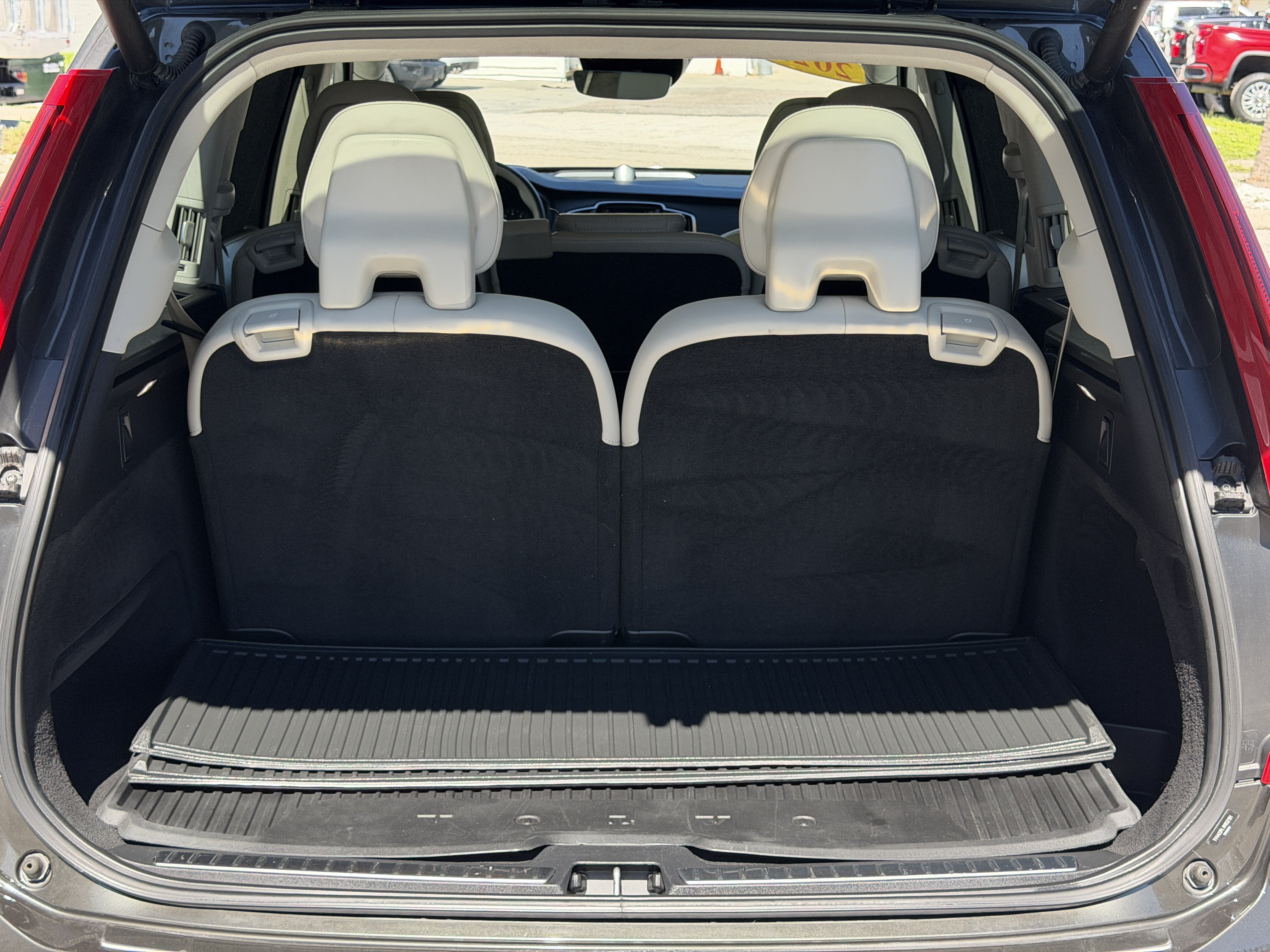 2022 Volvo XC90 Inscription - Photo 11