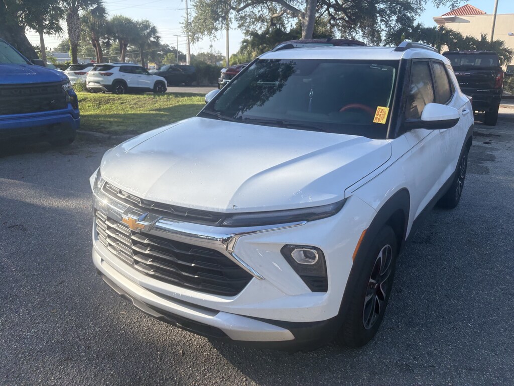 Used 2024 Chevrolet Trailblazer LT SUV