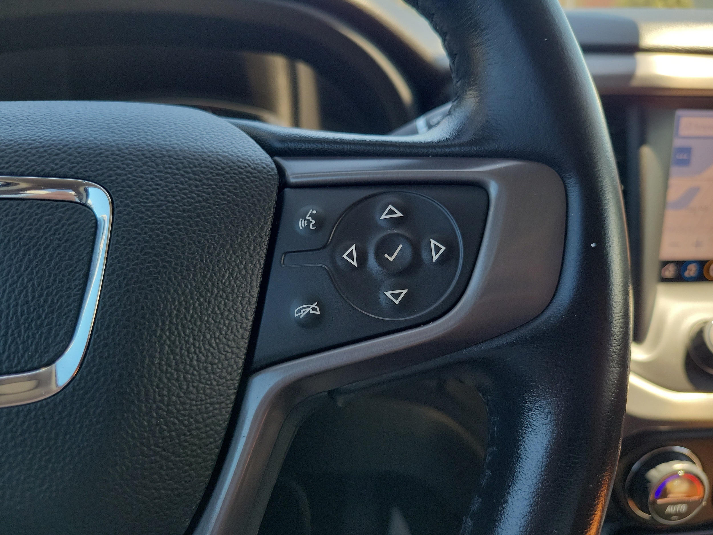 2020 GMC Acadia AT4 - Photo 28