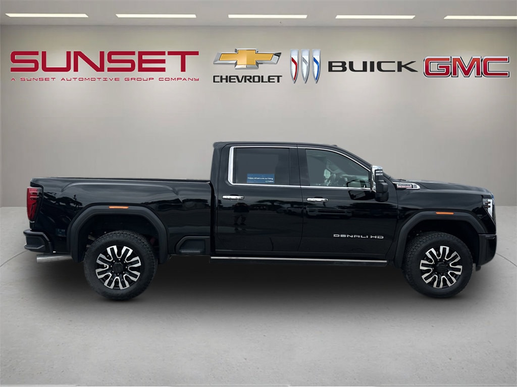 Used 2025 GMC Sierra 2500 HD Denali Truck