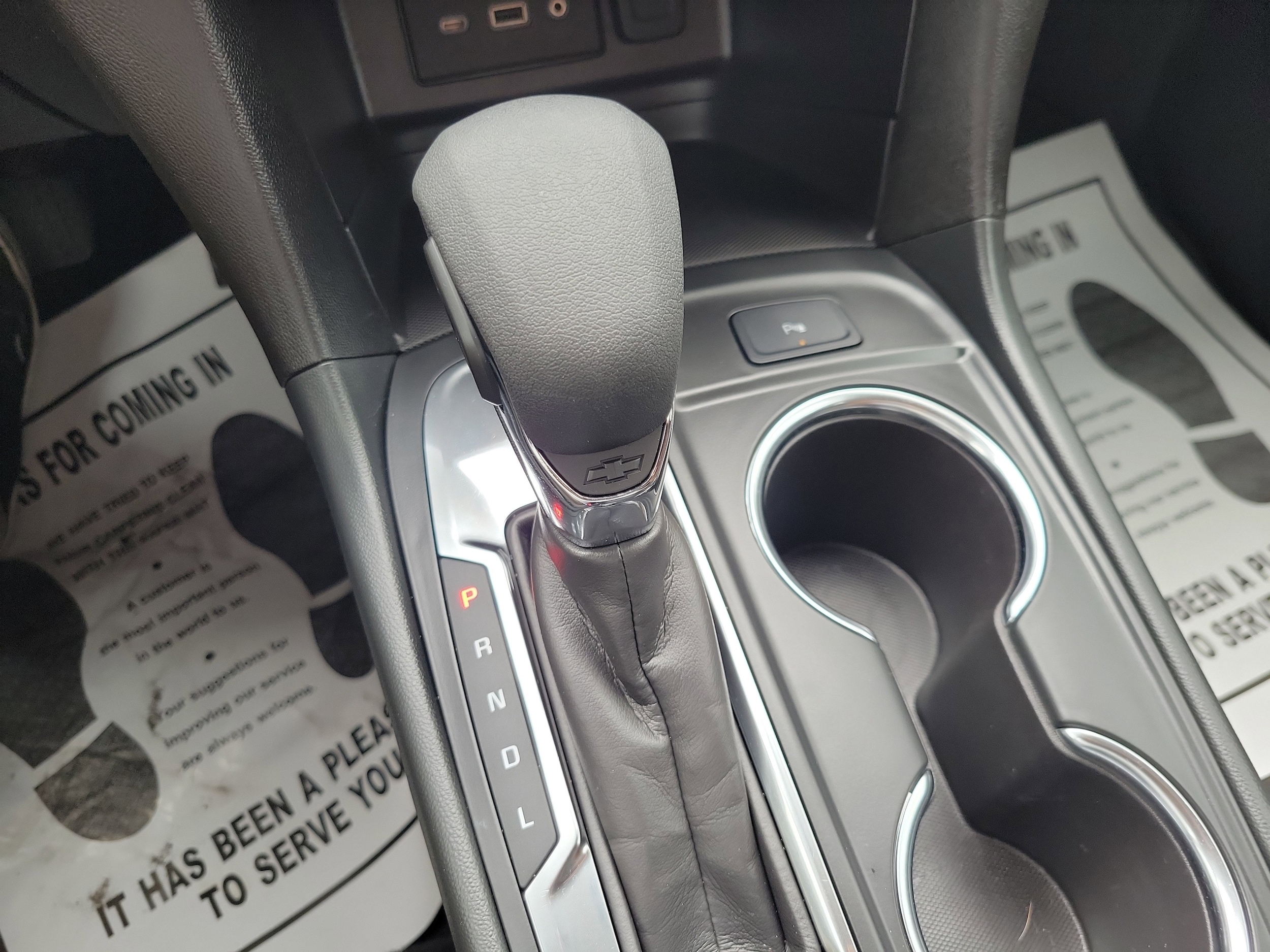 2024 Chevrolet Equinox LT - Photo 24