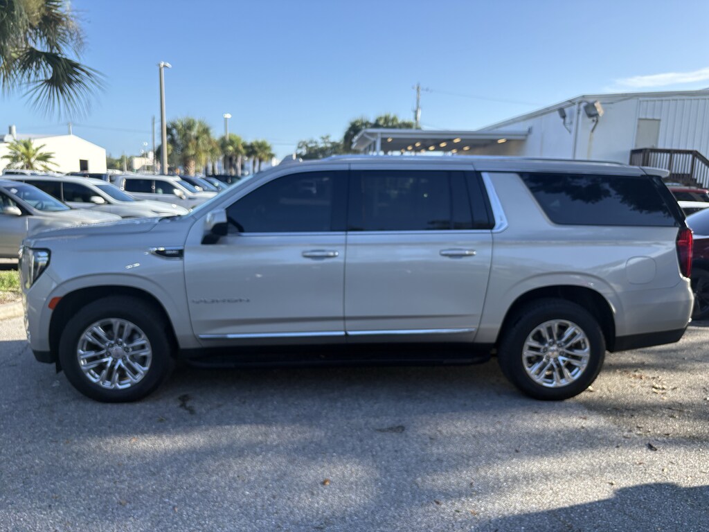 Used 2023 GMC Yukon XL SLT SUV