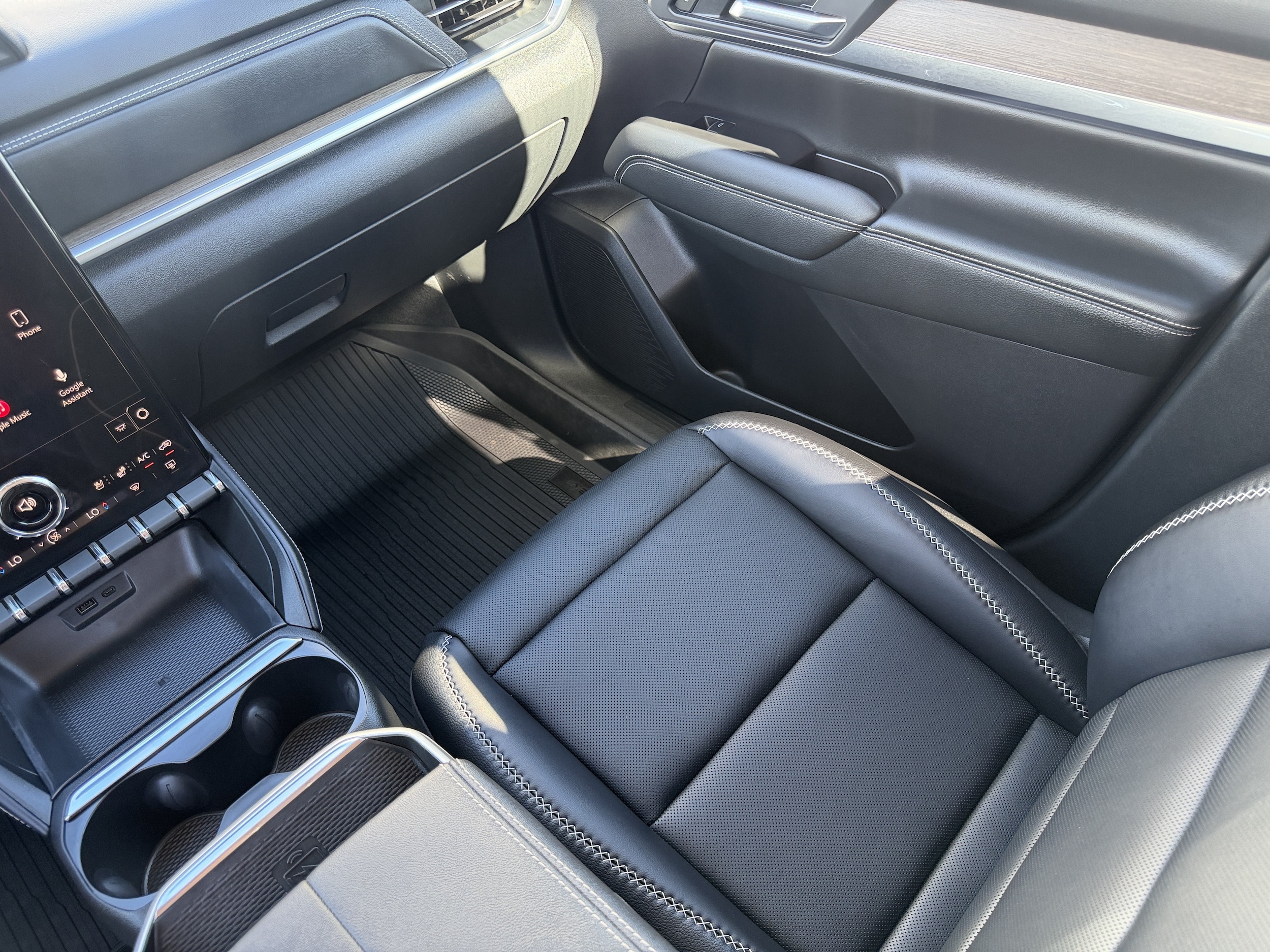 2026 GMC Terrain Denali - Photo 17